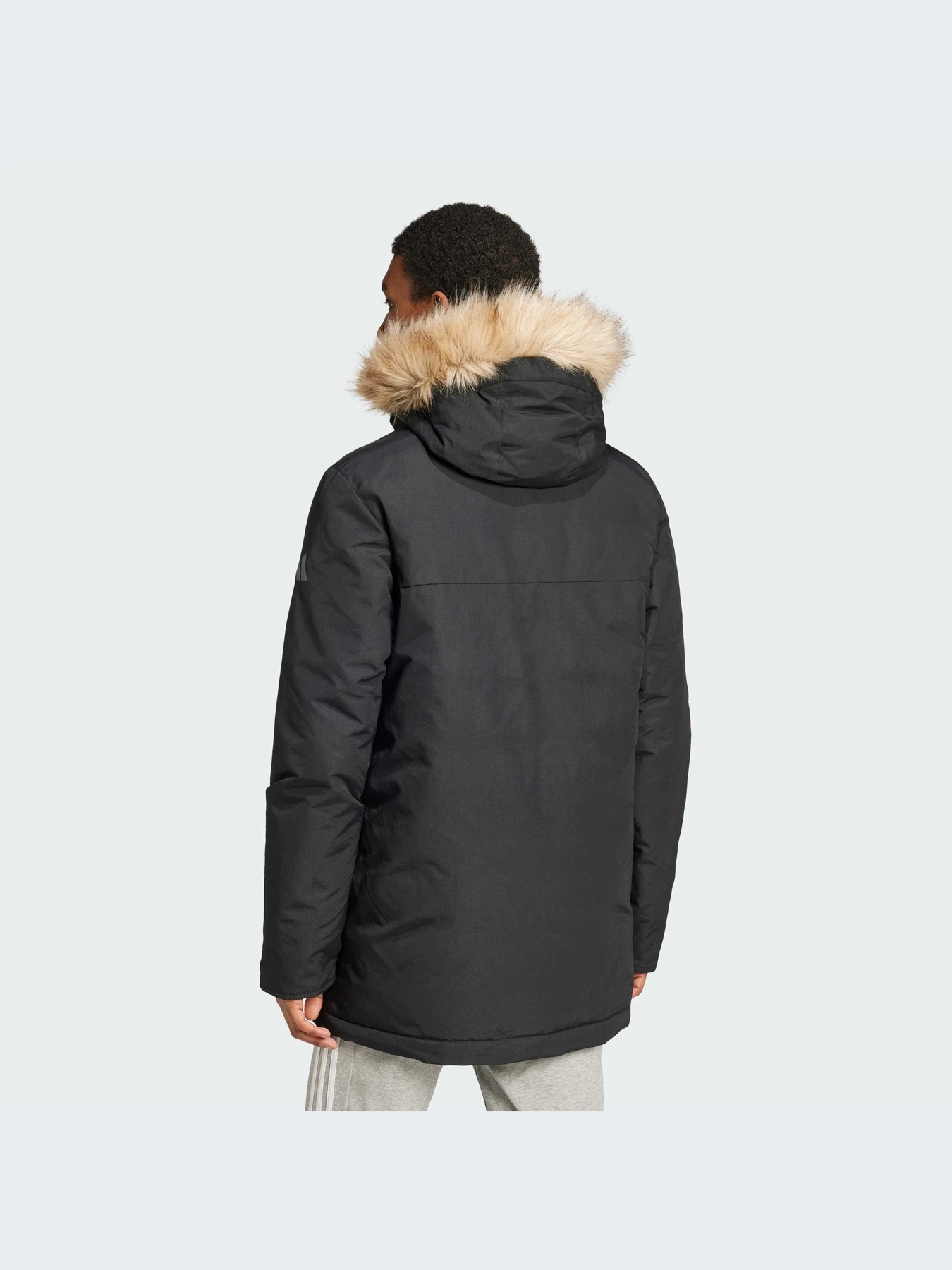 Куртки и дубленки Adidas модель IX8888-KZ Куртки и дубленки Adidas модель IX8888-KZ Фото