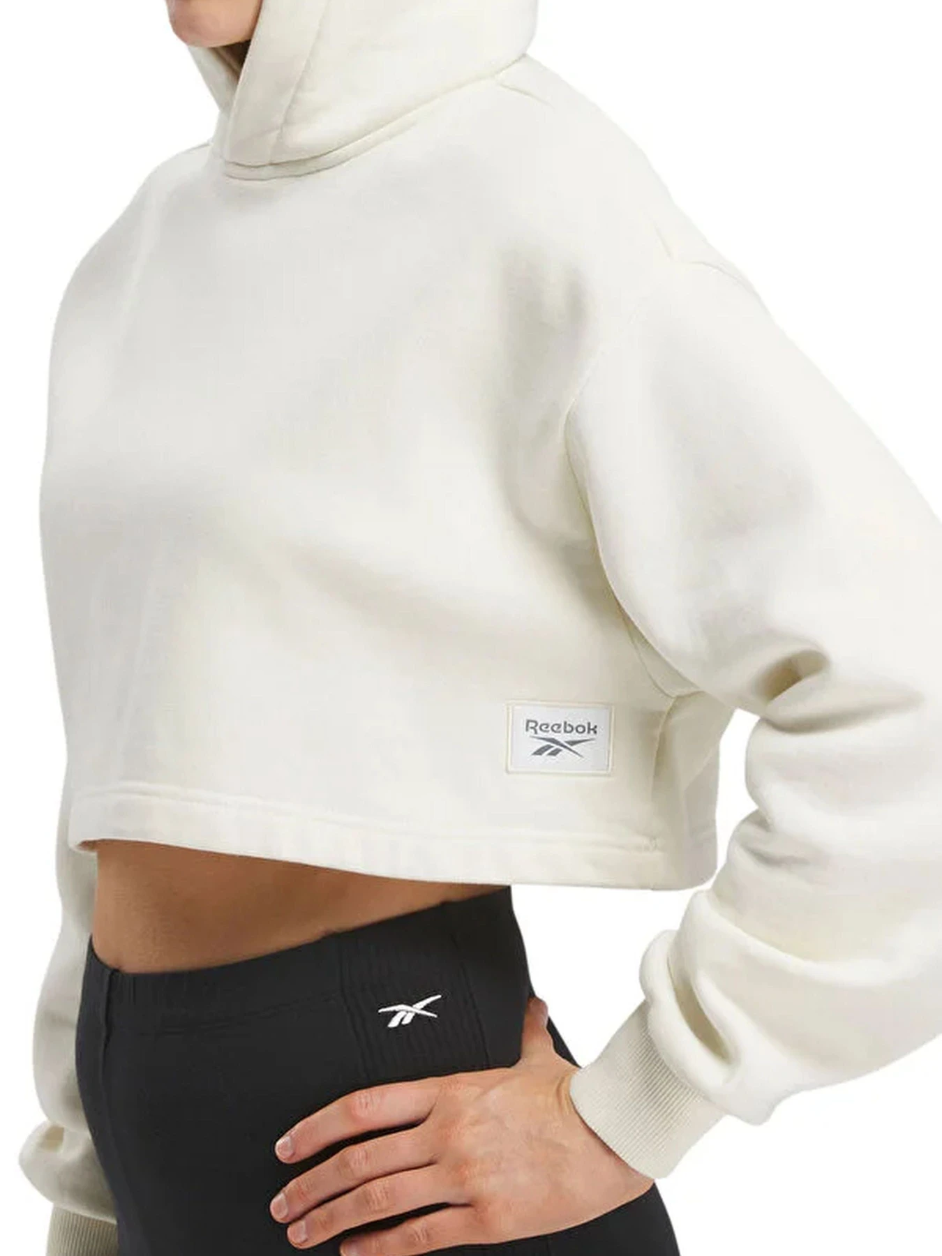 Худи и свитшоты Reebok модель HZ8123 Худи и свитшоты Reebok модель HZ8123 Фото