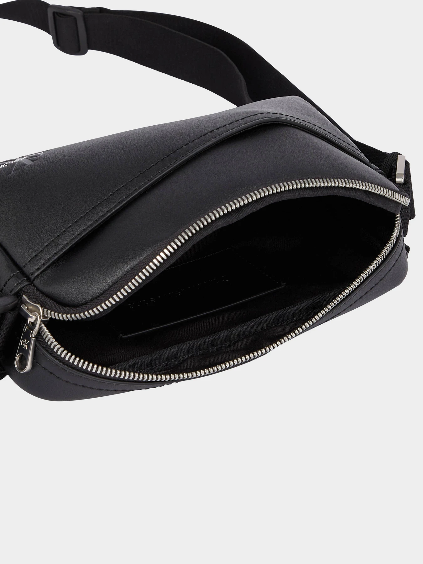 Сумки Calvin Klein модель K50K512575-BEH Фото