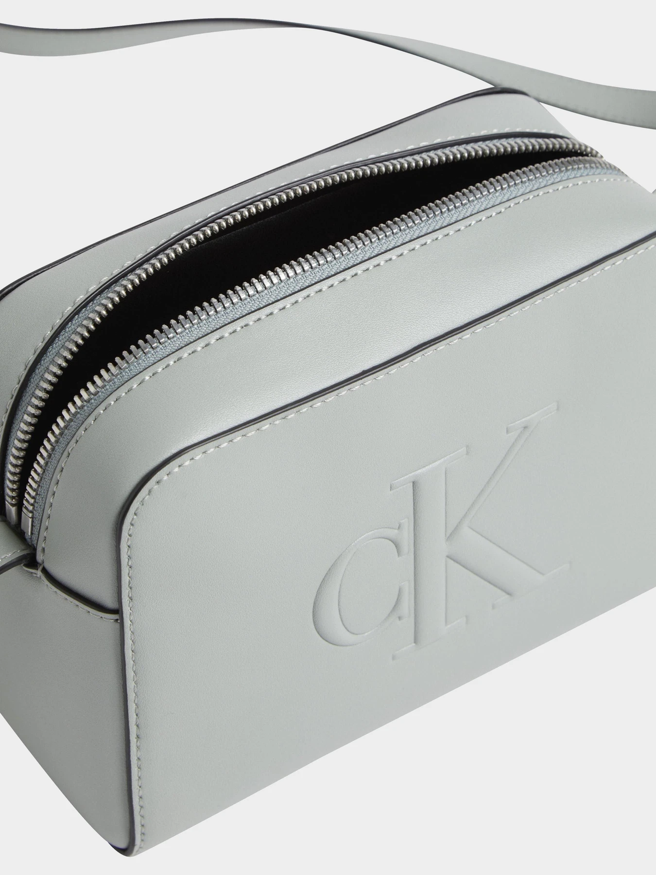 Сумки Calvin Klein модель K60K612726-PFF Сумки Calvin Klein модель K60K612726-PFF Фото