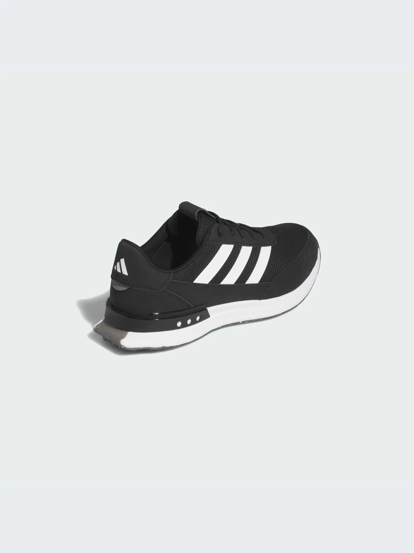Кроссовки Adidas модель IG8108-KZ Кроссовки Adidas модель IG8108-KZ Фото