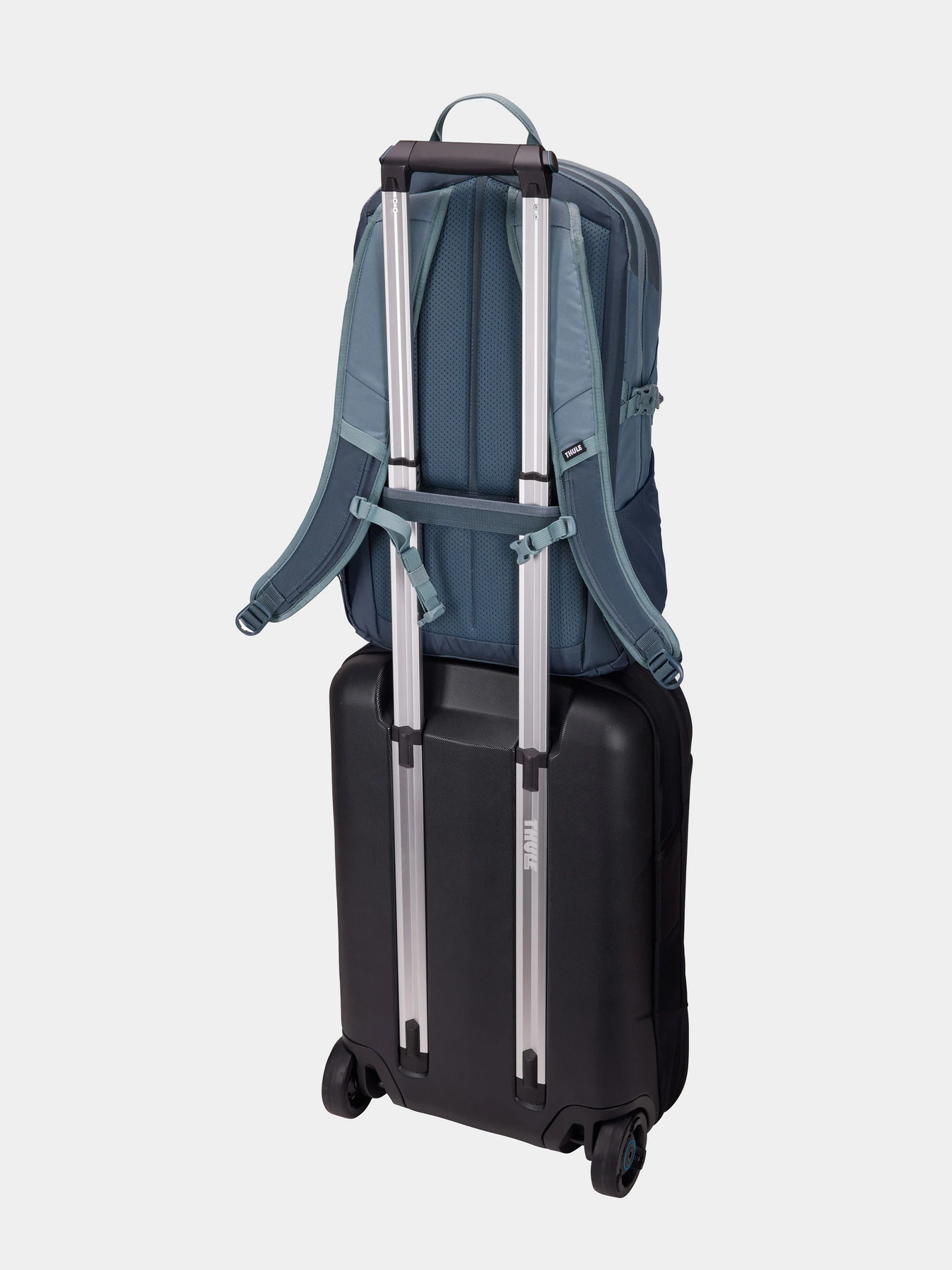Рюкзаки THULE EnRoute модель 3204947 Рюкзаки THULE EnRoute модель 3204947 Фото