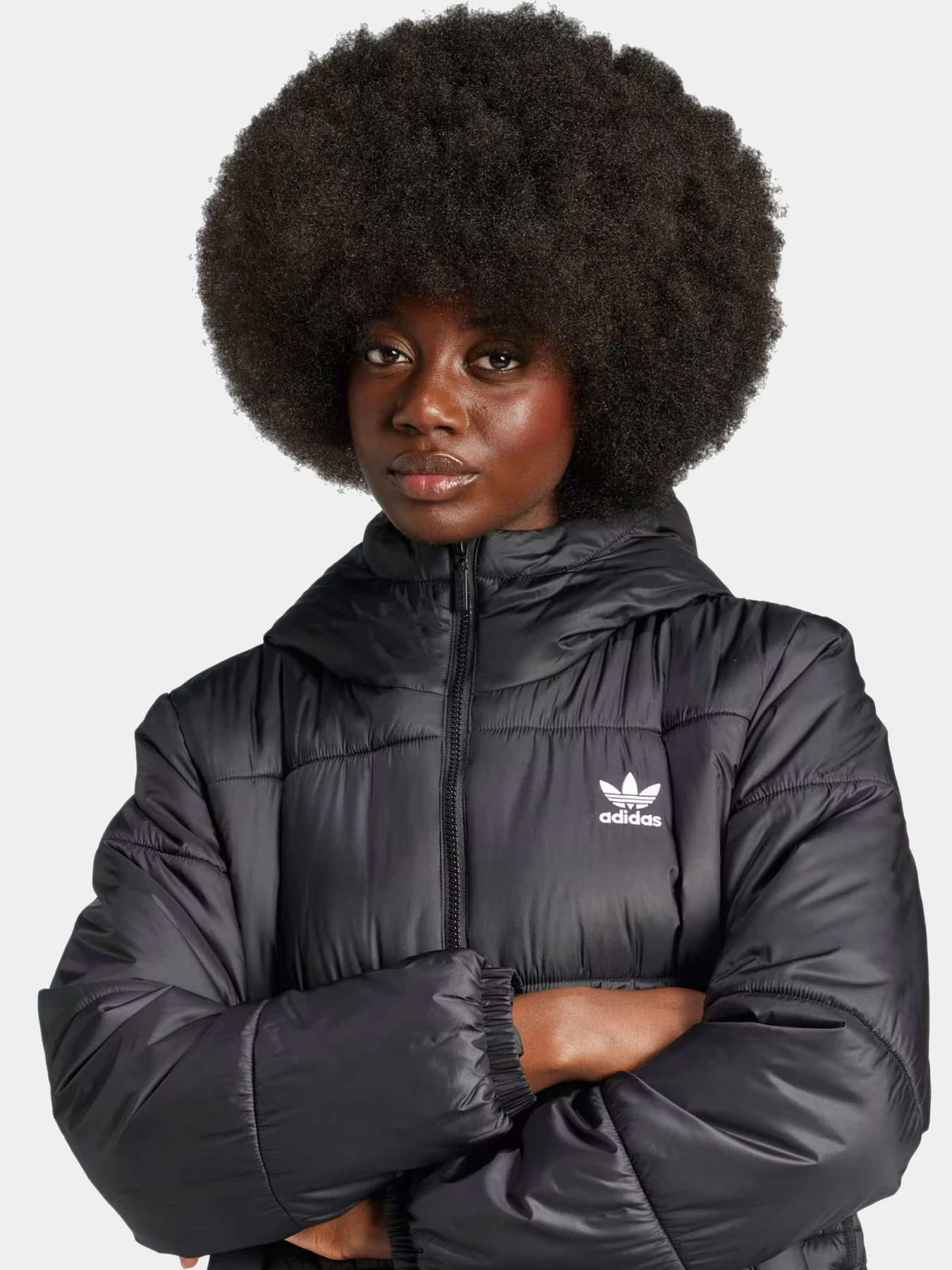 Куртки и дубленки Adidas модель IW5858 Куртки и дубленки Adidas модель IW5858 Фото