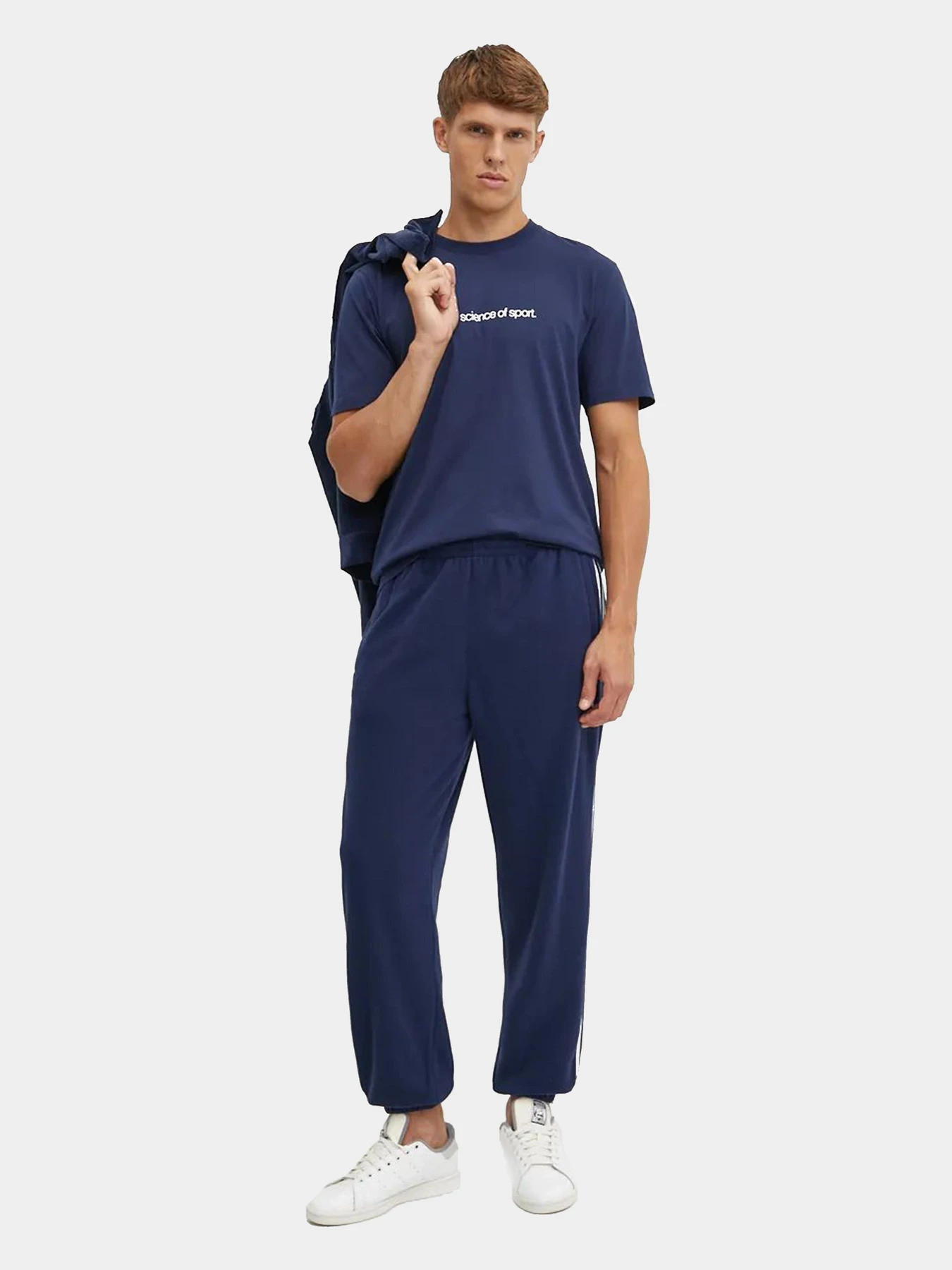 Брюки Adidas модель IZ2489 Брюки Adidas модель IZ2489 Фото