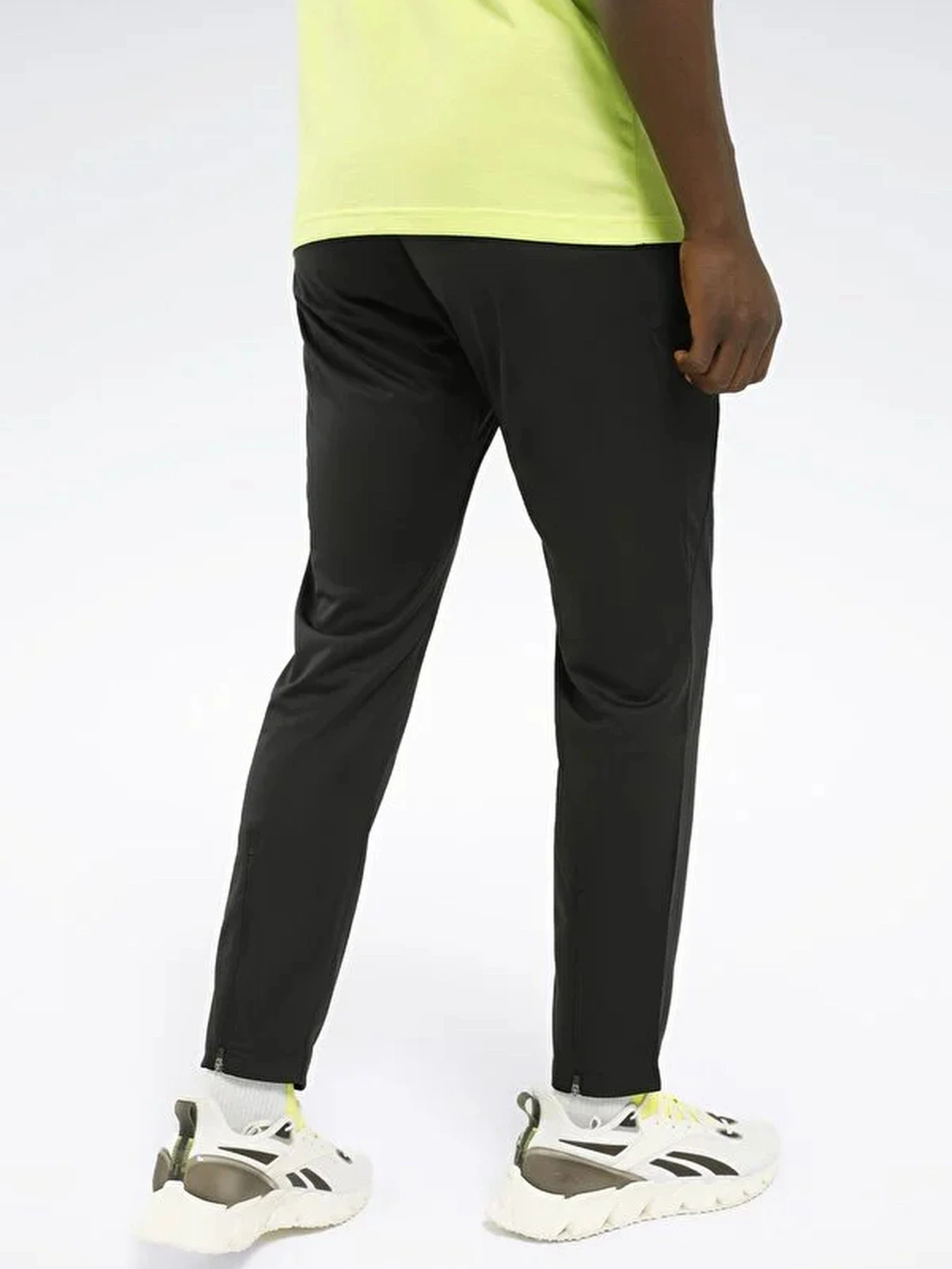 Брюки Reebok модель FJ4057 Брюки Reebok модель FJ4057 Фото