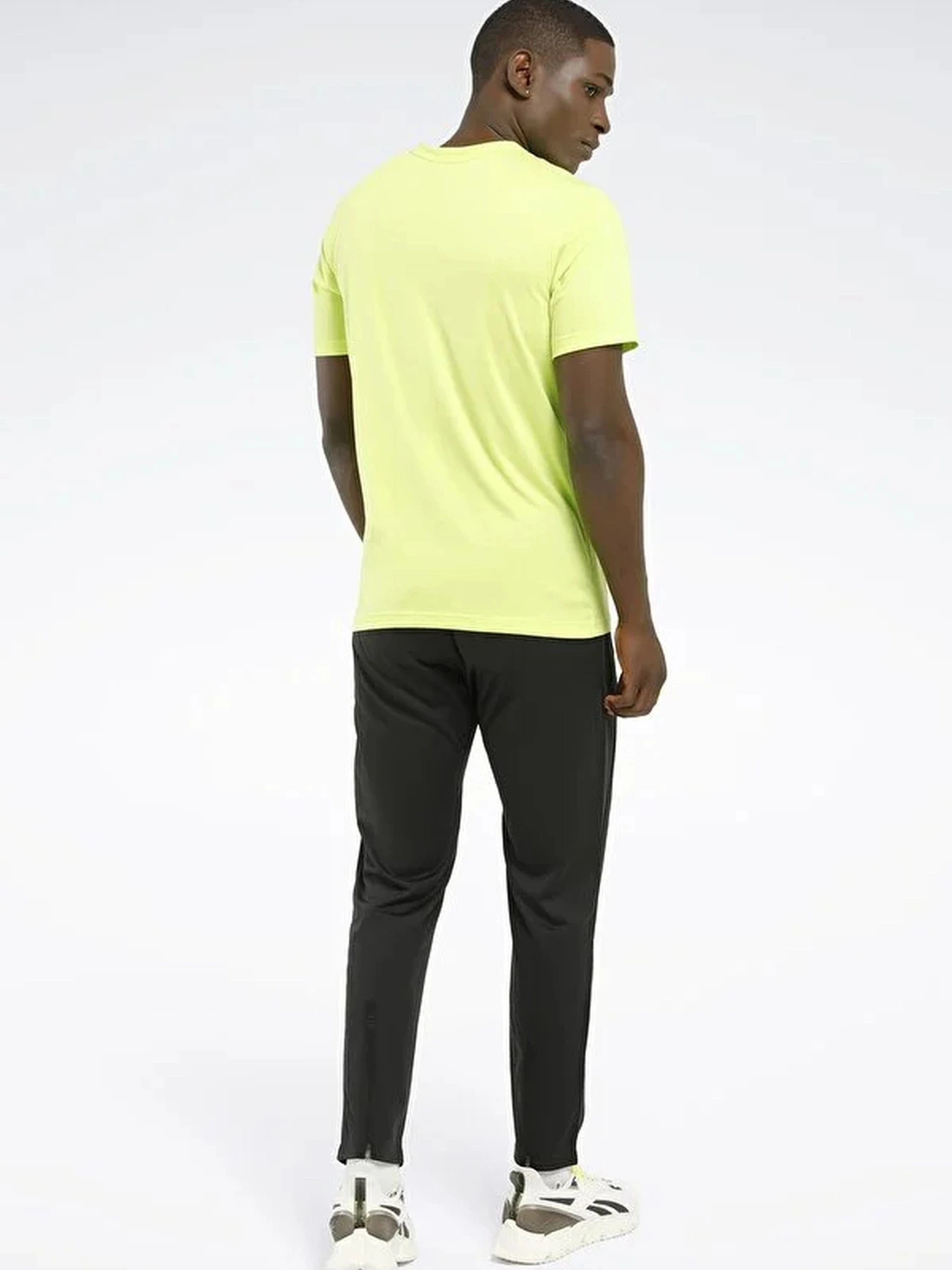Брюки Reebok модель FJ4057 Брюки Reebok модель FJ4057 Фото