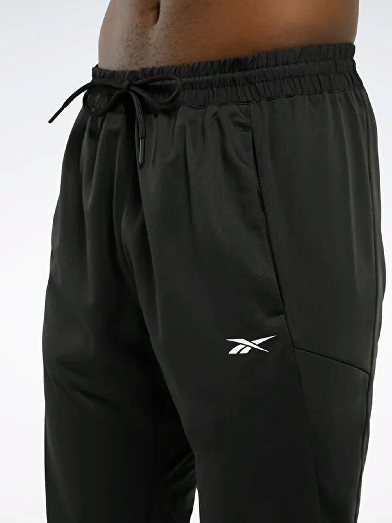Брюки Reebok модель FJ4057 Брюки Reebok модель FJ4057 Фото