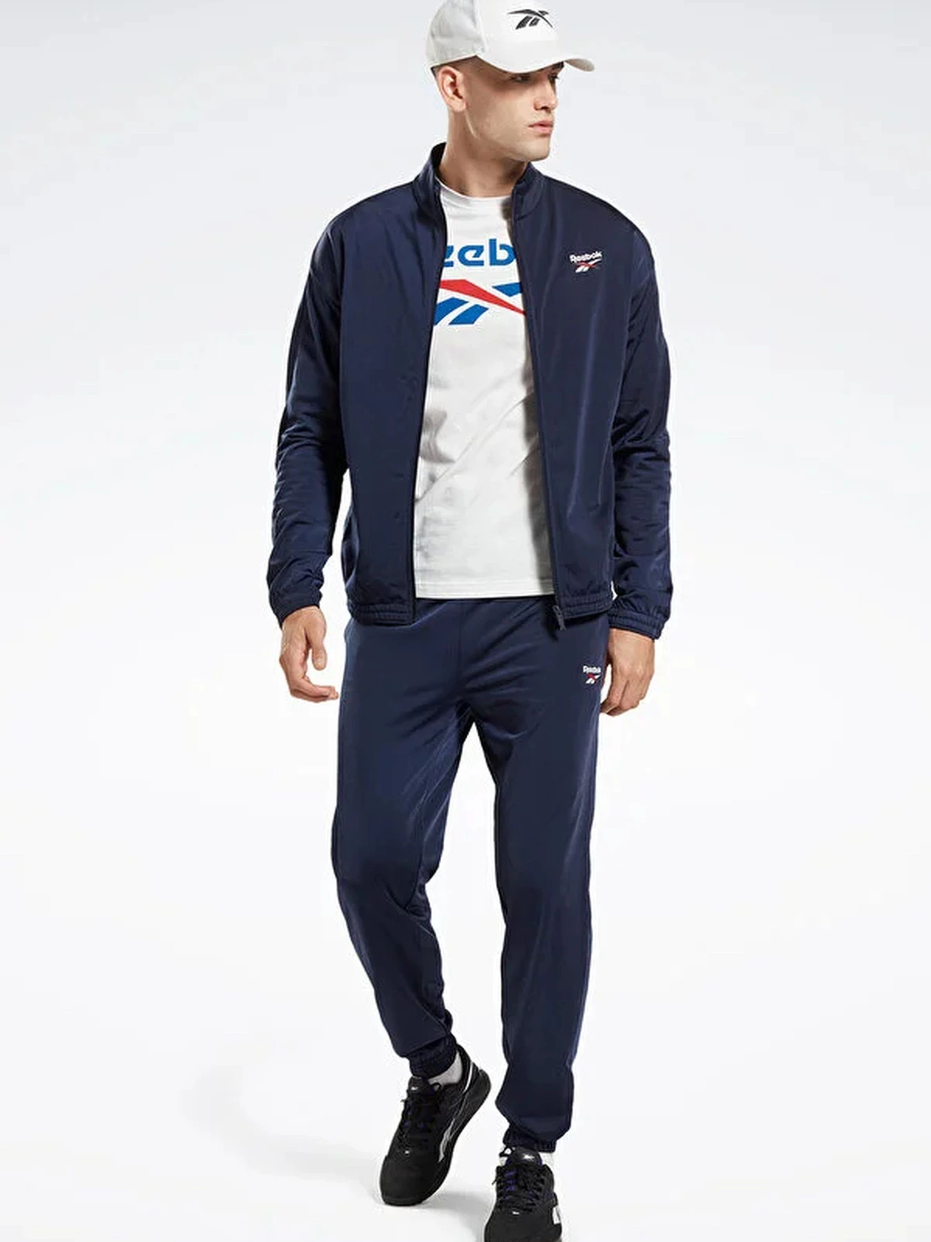 Брюки Reebok модель HR3055 Брюки Reebok модель HR3055 Фото