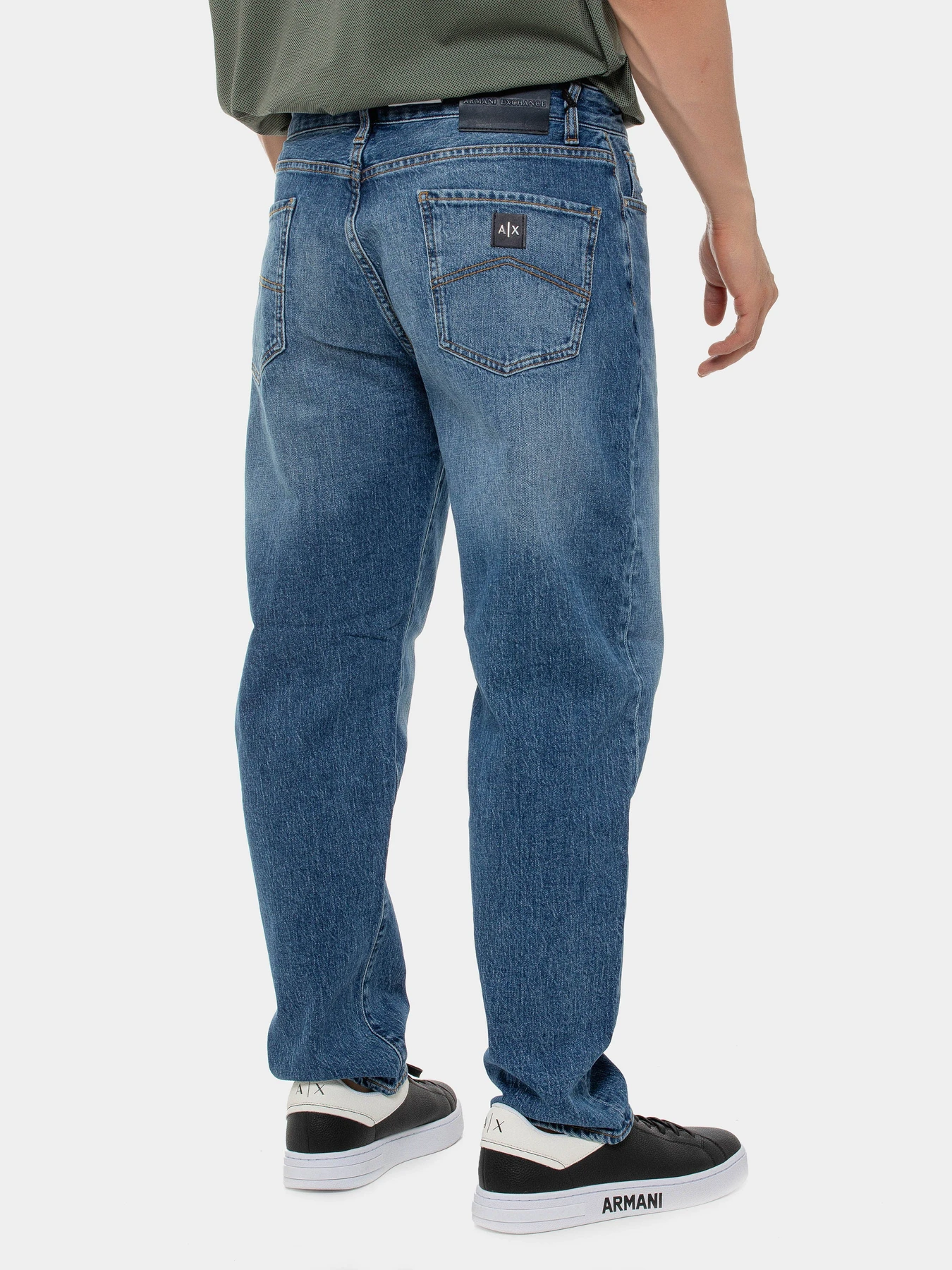 Джинсы Armani Exchange модель 6DZJ71-Z1RSZ-1500 Джинсы Armani Exchange модель 6DZJ71-Z1RSZ-1500 Фото