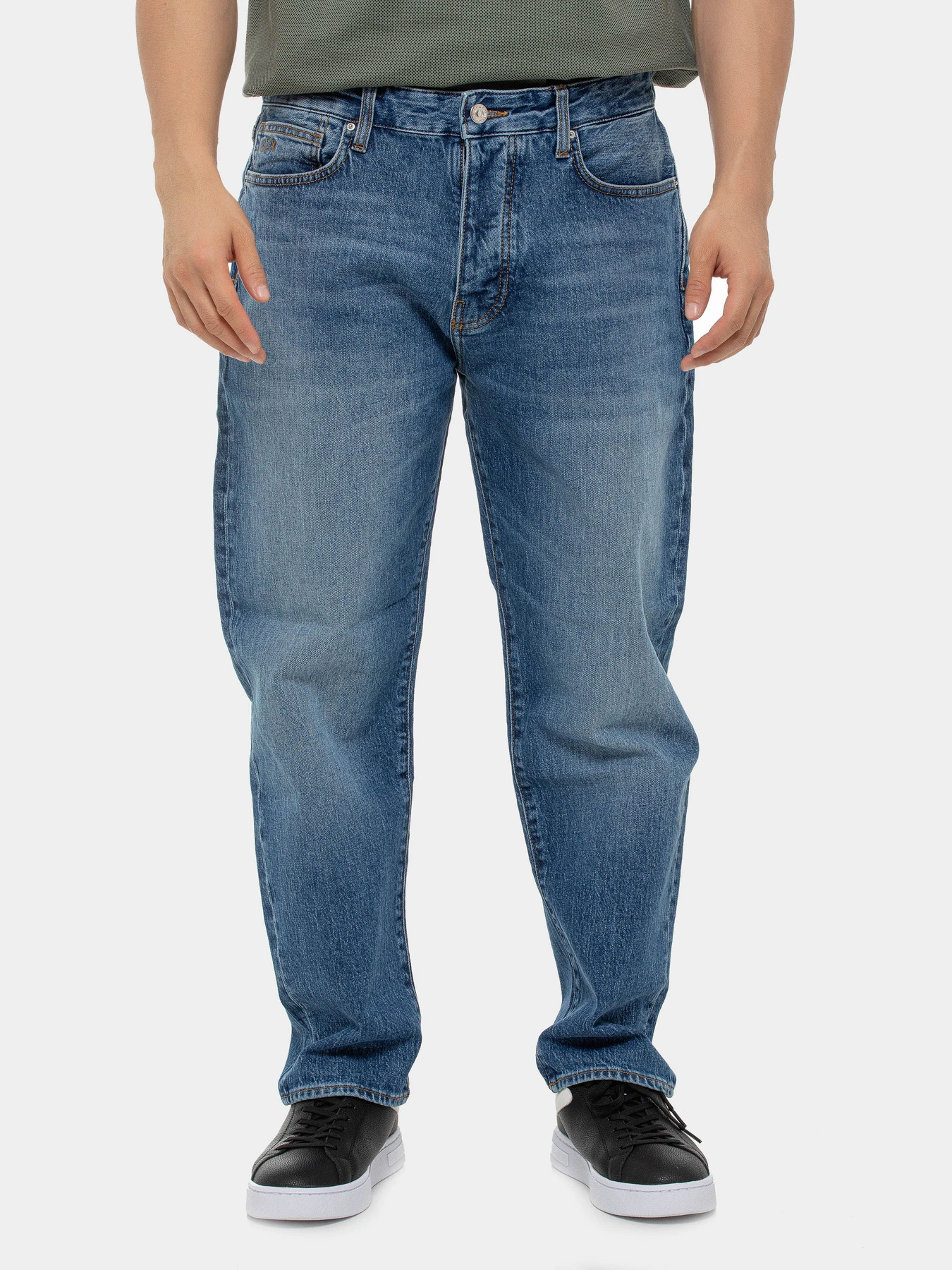 Джинсы Armani Exchange модель 6DZJ71-Z1RSZ-1500 Джинсы Armani Exchange модель 6DZJ71-Z1RSZ-1500 Фото