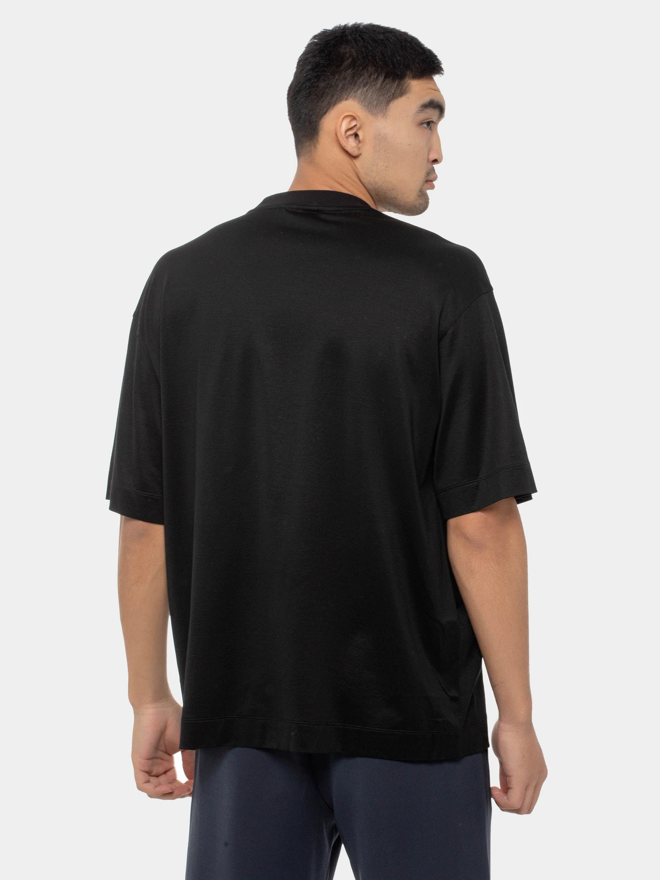 Футболки и поло Emporio Armani модель 6D1TG9-1JOSZ-0999 Футболки и поло Emporio Armani модель 6D1TG9-1JOSZ-0999 Фото