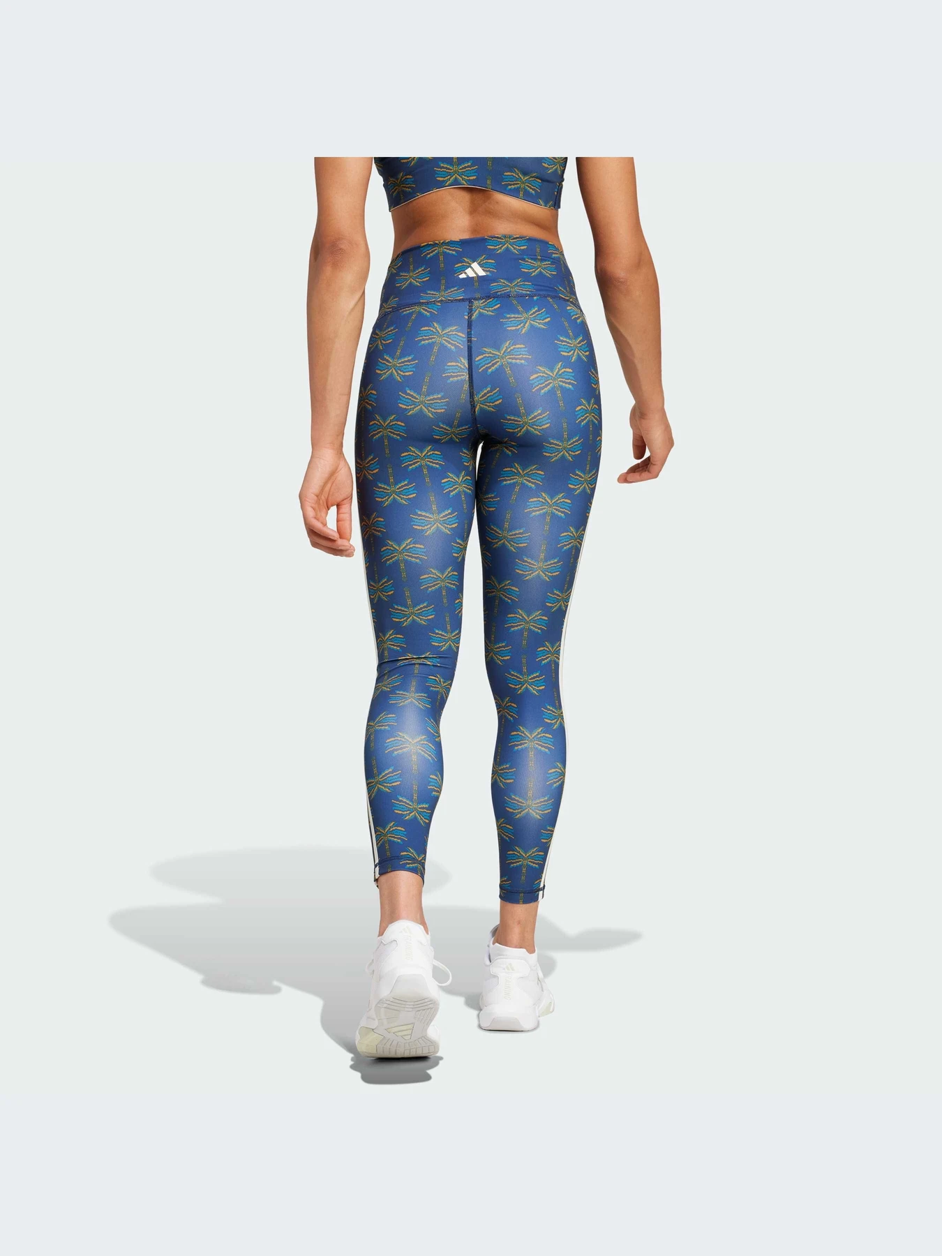 Брюки Adidas модель JE6449-KZ Брюки Adidas модель JE6449-KZ Фото