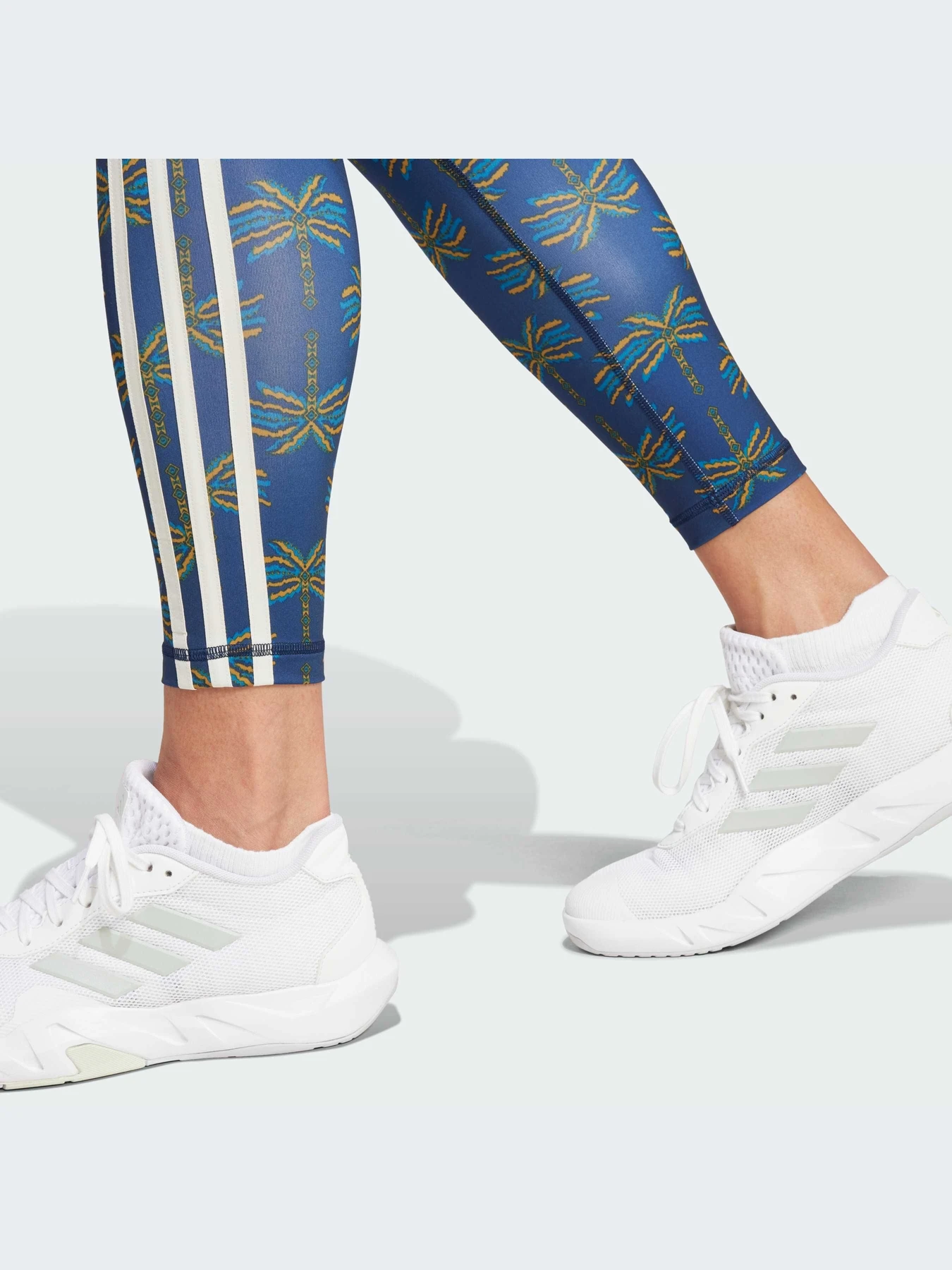 Брюки Adidas модель JE6449-KZ Брюки Adidas модель JE6449-KZ Фото
