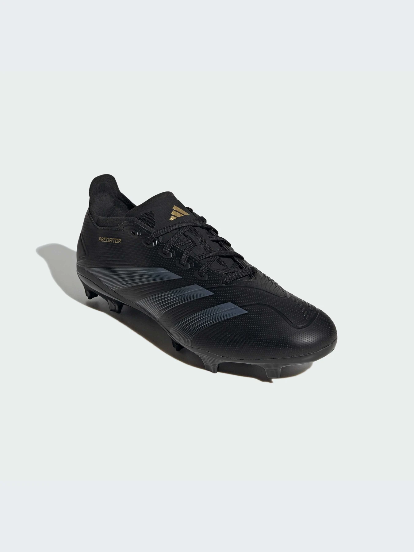 Кроссовки Adidas Predator модель IF6347-KZ Кроссовки Adidas Predator модель IF6347-KZ Фото