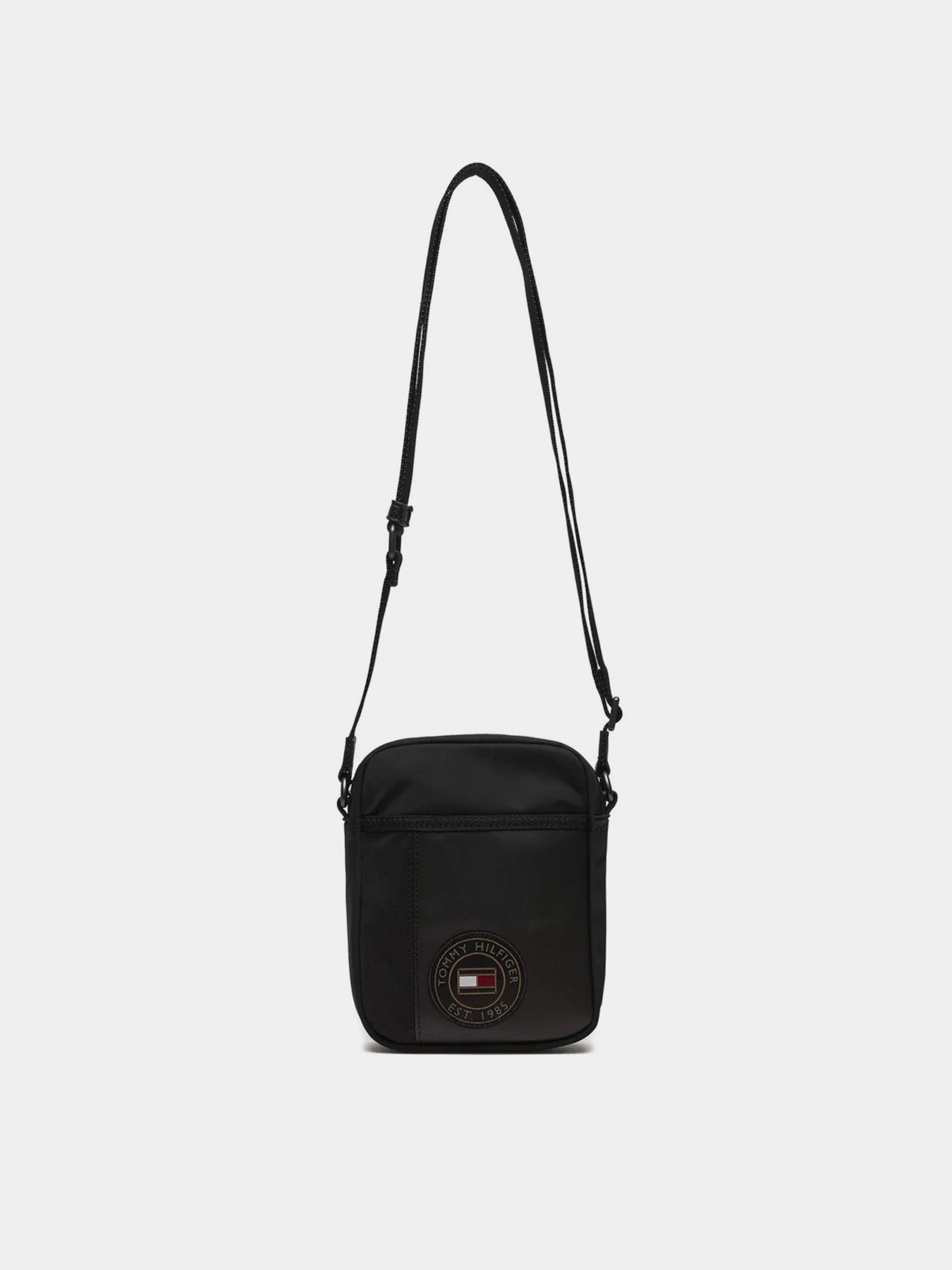 Сумки Tommy Hilfiger модель AM0AM12691-BDS Сумки Tommy Hilfiger модель AM0AM12691-BDS Фото