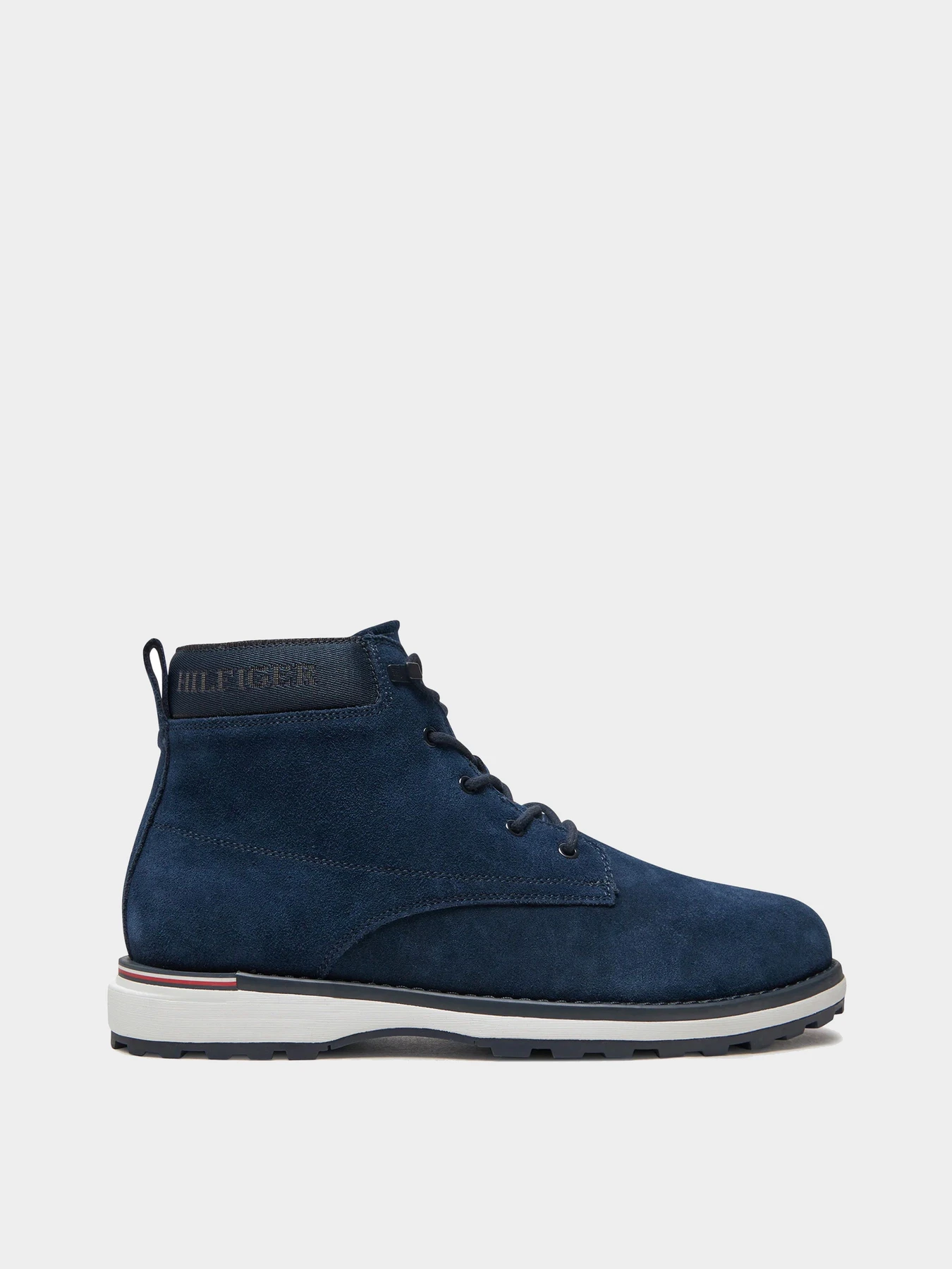 Ботинки и сапоги Tommy Hilfiger модель FM0FM05147-DW5 Ботинки и сапоги Tommy Hilfiger модель FM0FM05147-DW5 Фото