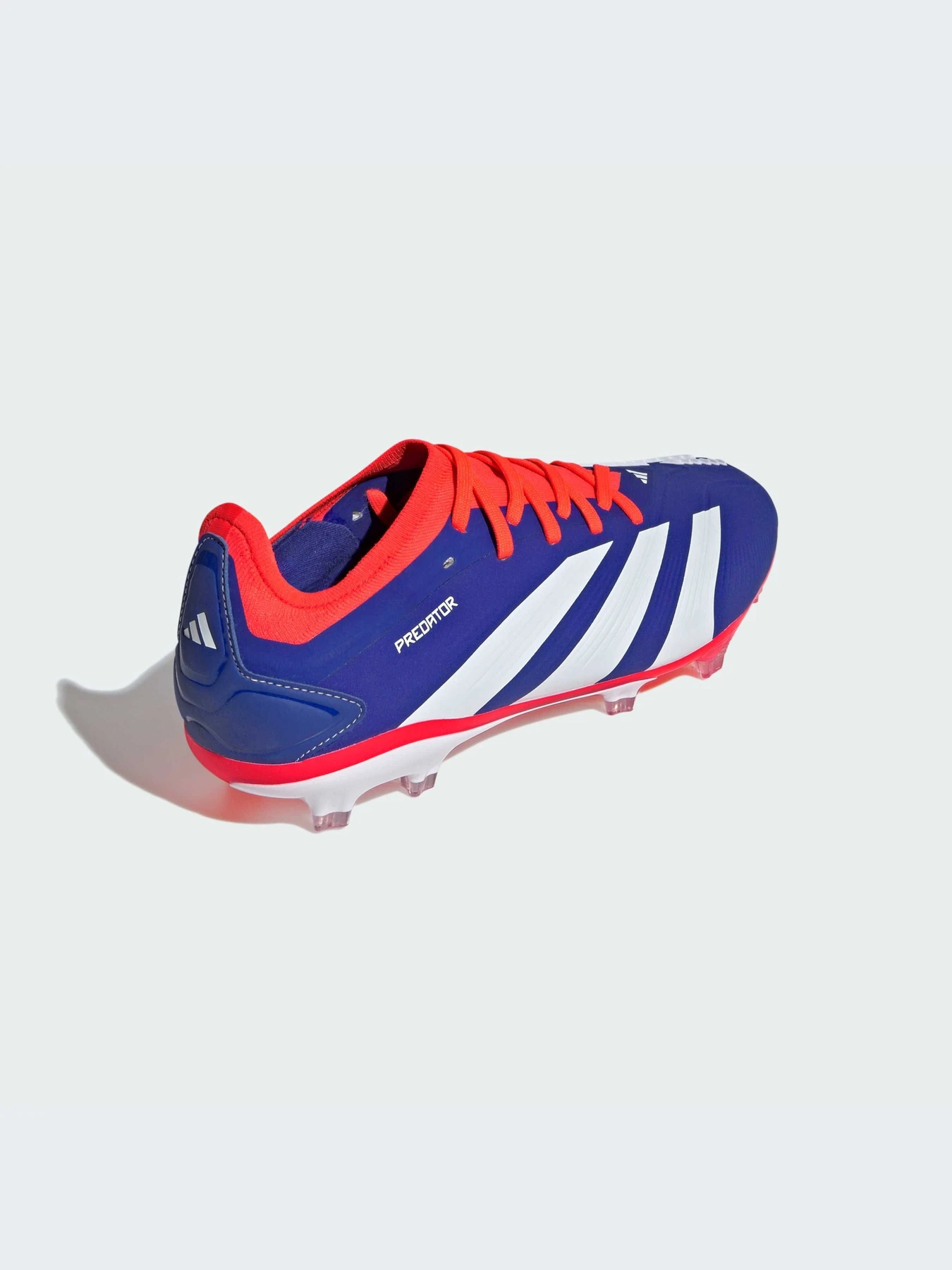 Кроссовки Adidas Predator модель IF6330-KZ Кроссовки Adidas Predator модель IF6330-KZ Фото