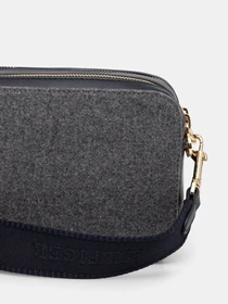 Сумки Tommy Hilfiger модель AW0AW16474-PKH Фото