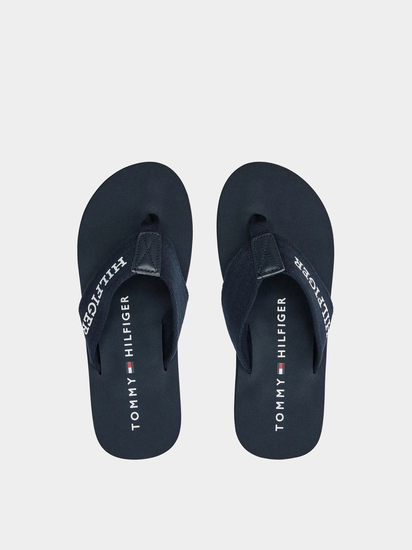 Шлёпанцы Tommy Hilfiger модель FM0FM05237-DW5 Шлёпанцы Tommy Hilfiger модель FM0FM05237-DW5 Фото