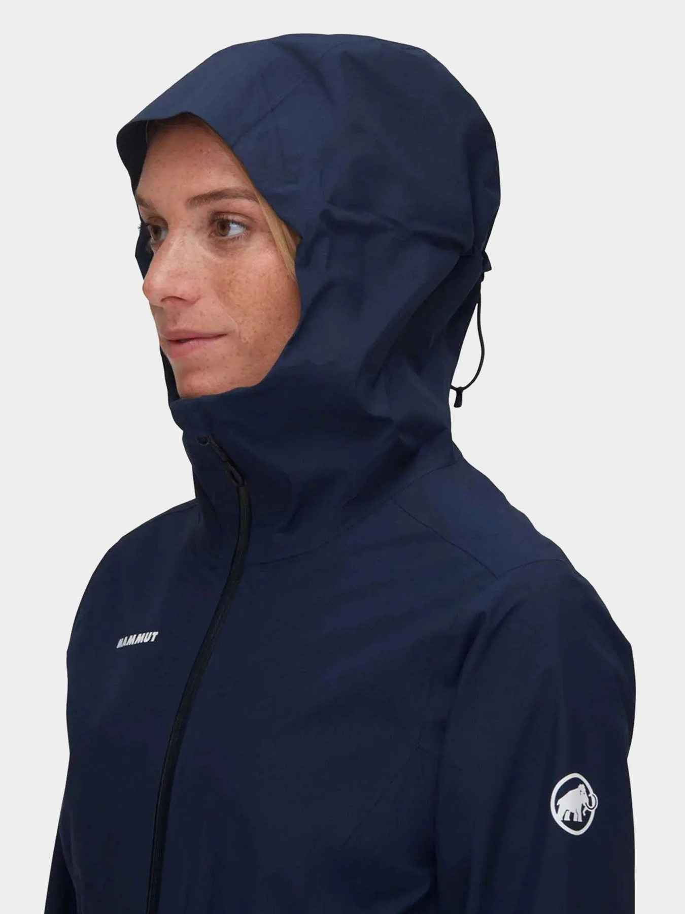 Куртки и дубленки Mammut модель 1010-30670-5118 Куртки и дубленки Mammut модель 1010-30670-5118 Фото