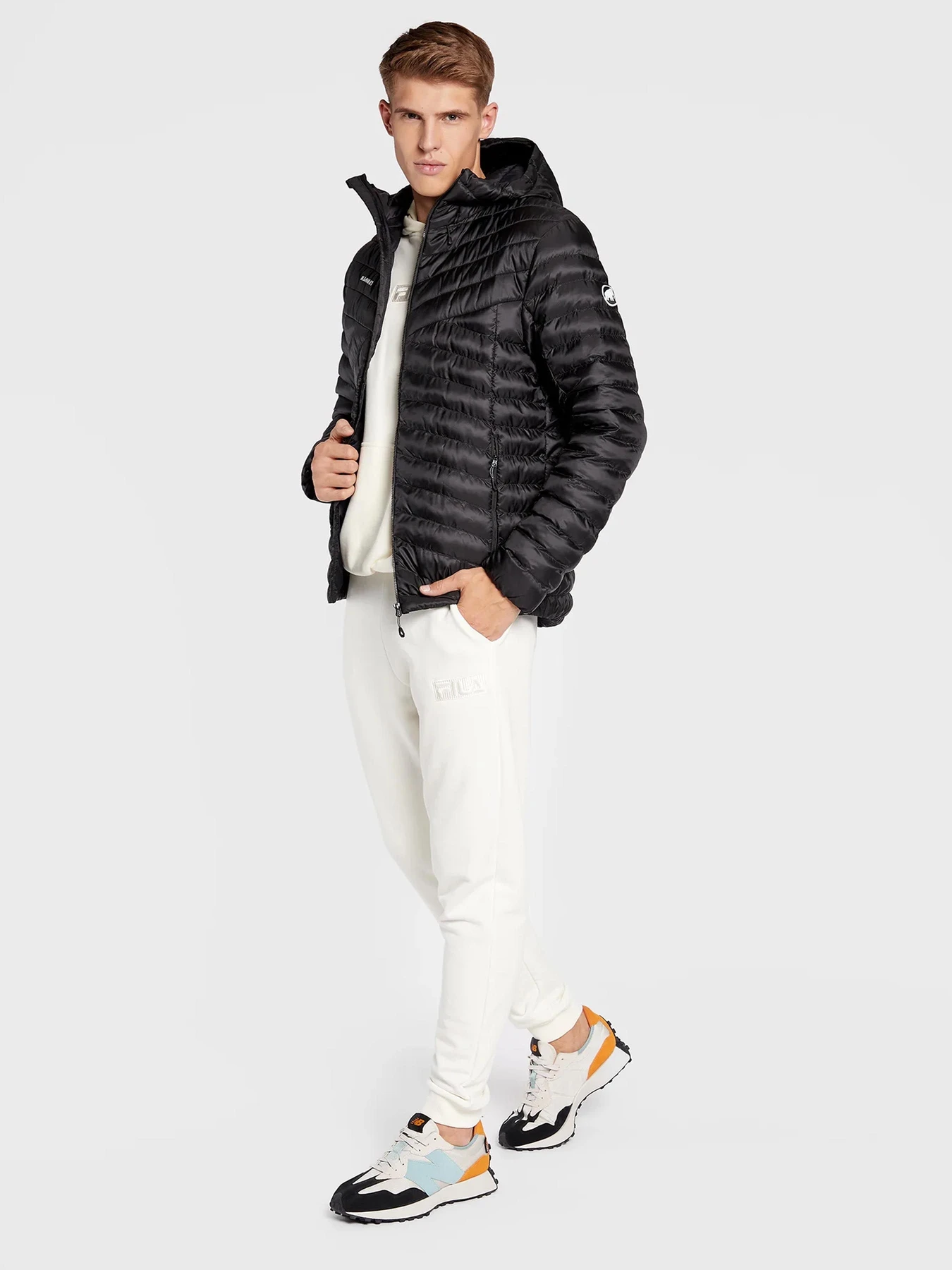 Куртки и дубленки Mammut модель 1013-01781-0001 Куртки и дубленки Mammut модель 1013-01781-0001 Фото