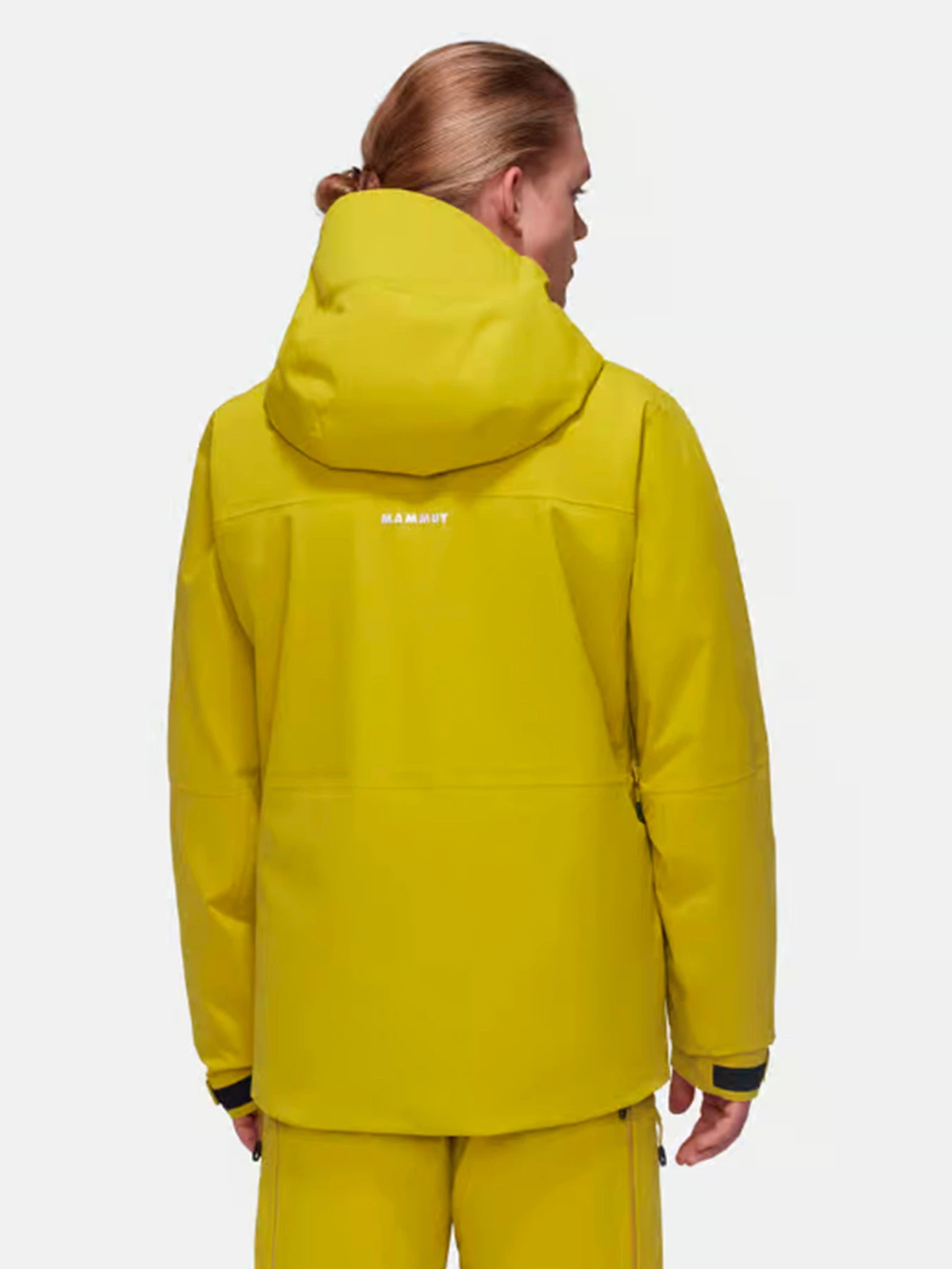Куртки и дубленки Mammut модель 1010-31060-40288 Куртки и дубленки Mammut модель 1010-31060-40288 Фото