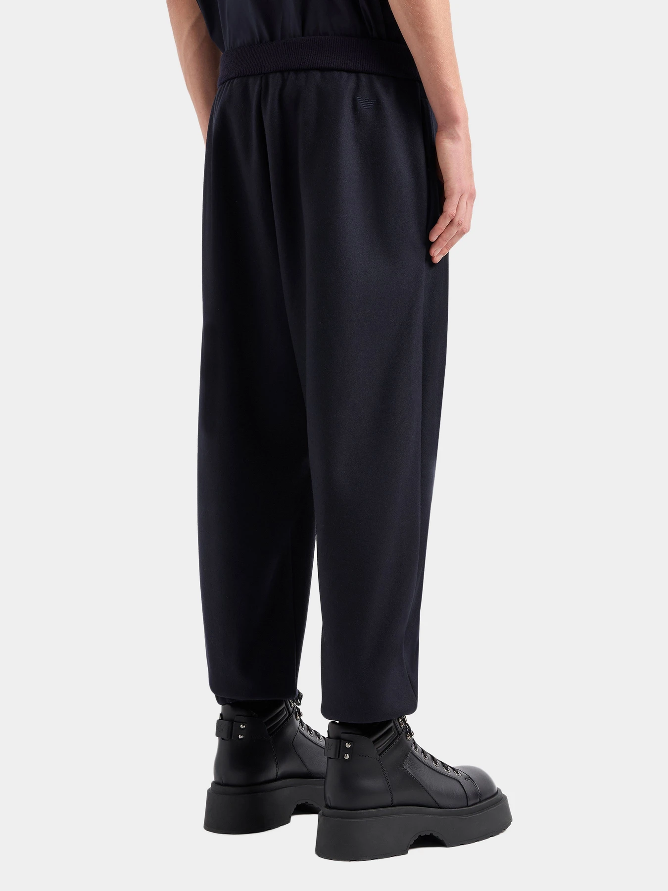Брюки Emporio Armani модель 6D1P6P-1K75Z-0922 Брюки Emporio Armani модель 6D1P6P-1K75Z-0922 Фото