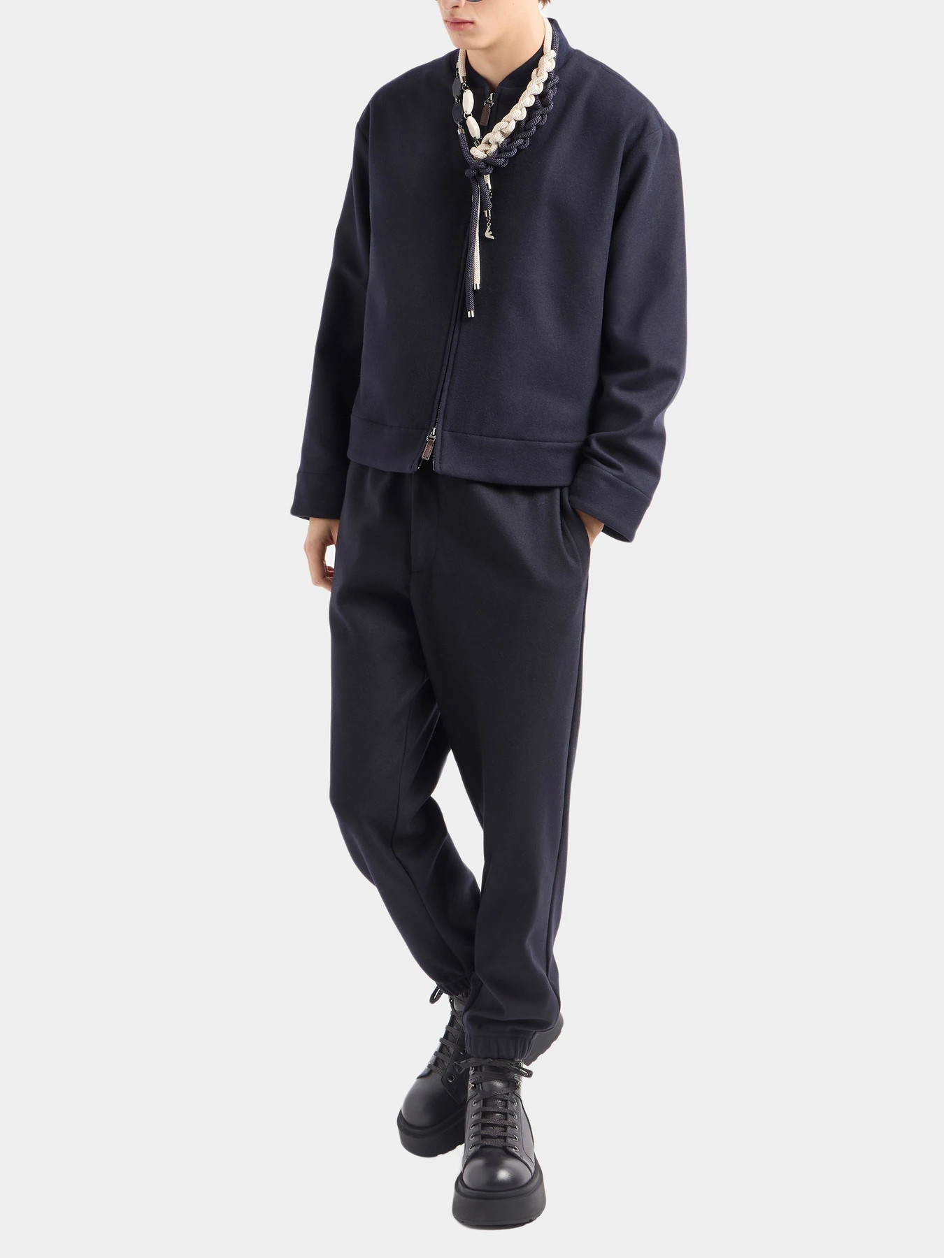 Брюки Emporio Armani модель 6D1P6P-1K75Z-0922 Брюки Emporio Armani модель 6D1P6P-1K75Z-0922 Фото