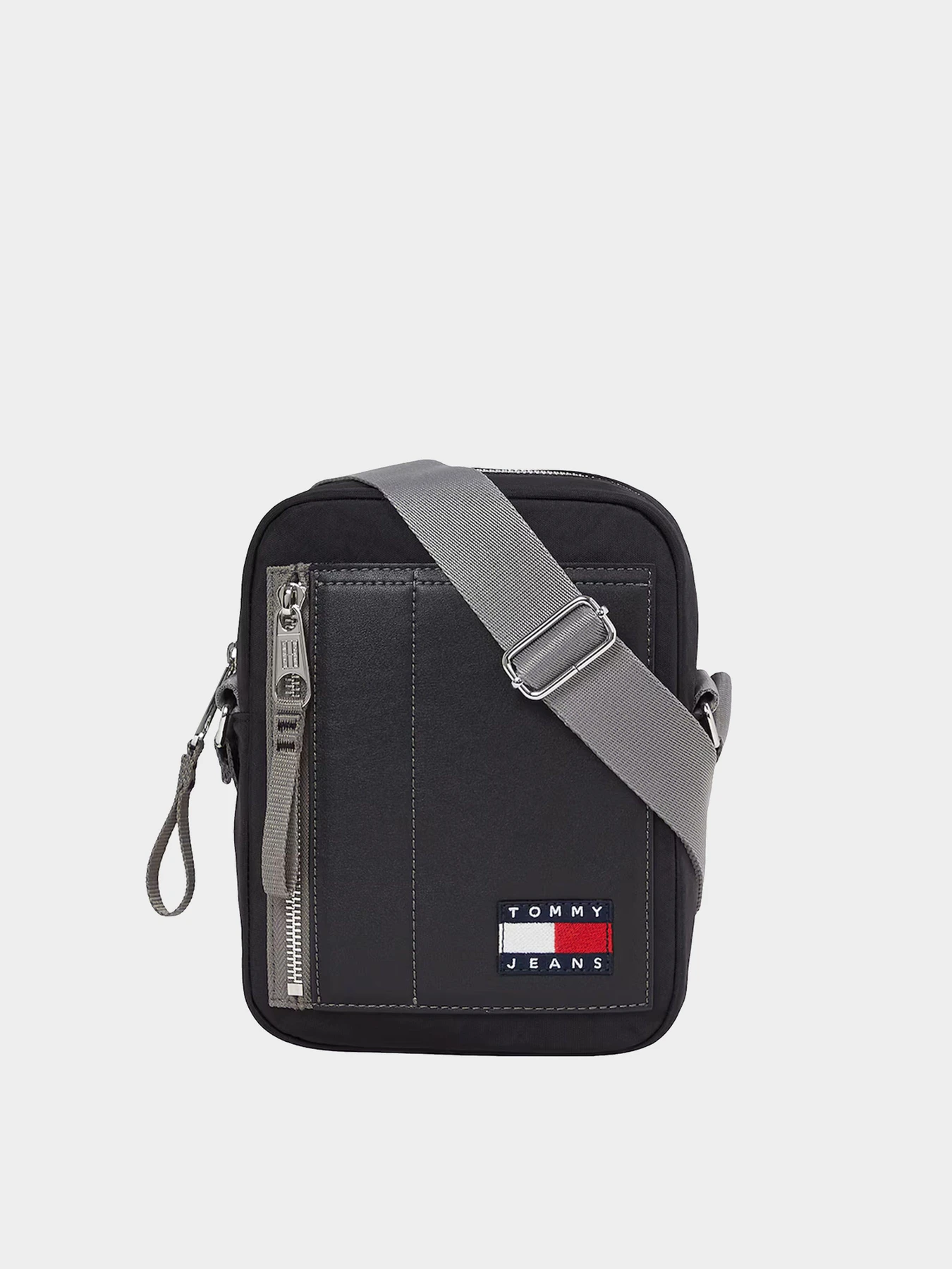 Сумки Tommy Hilfiger модель AM0AM12629-BDS Сумки Tommy Hilfiger модель AM0AM12629-BDS Фото