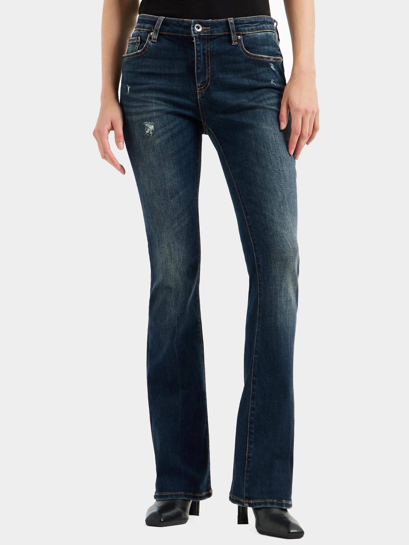 Джинсы Armani Exchange модель 6DYJ65-Y18NZ-1500 Джинсы Armani Exchange модель 6DYJ65-Y18NZ-1500 Фото