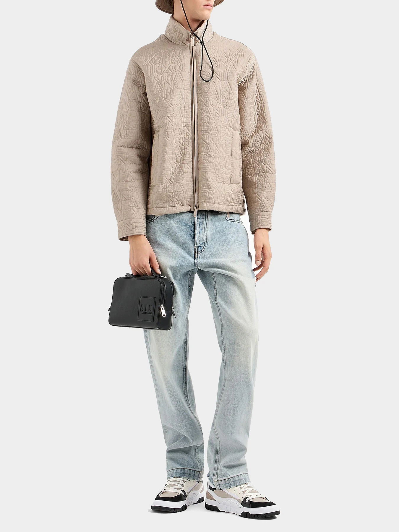 Куртки и дубленки Armani Exchange модель 6DZB10-ZN4XZ-17AB Куртки и дубленки Armani Exchange модель 6DZB10-ZN4XZ-17AB Фото
