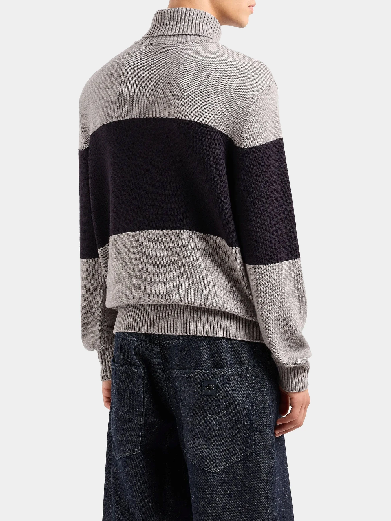 Худи и свитшоты Armani Exchange модель 6DZM2E-ZM1LZ-27AD Худи и свитшоты Armani Exchange модель 6DZM2E-ZM1LZ-27AD Фото