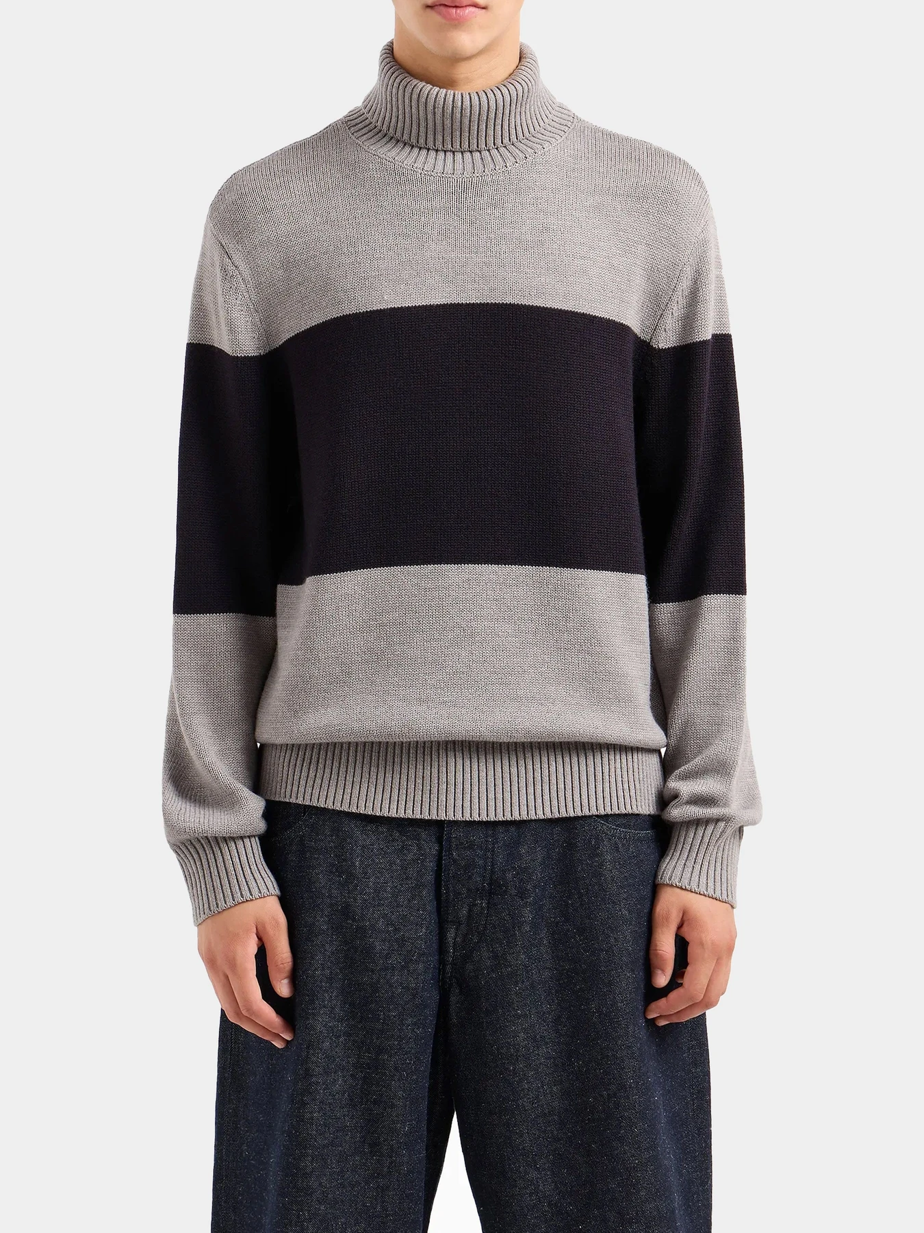 Худи и свитшоты Armani Exchange модель 6DZM2E-ZM1LZ-27AD Худи и свитшоты Armani Exchange модель 6DZM2E-ZM1LZ-27AD Фото