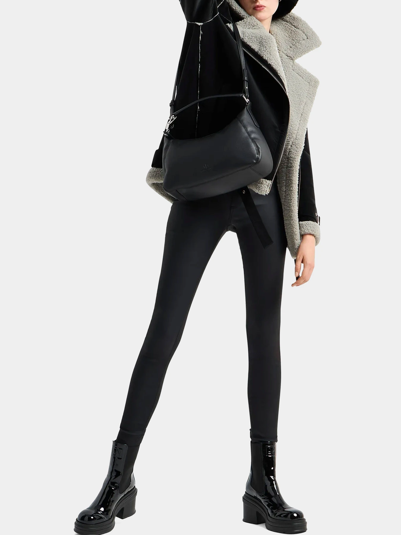 Сумки Armani Exchange модель 949173-4F793-00020 Фото