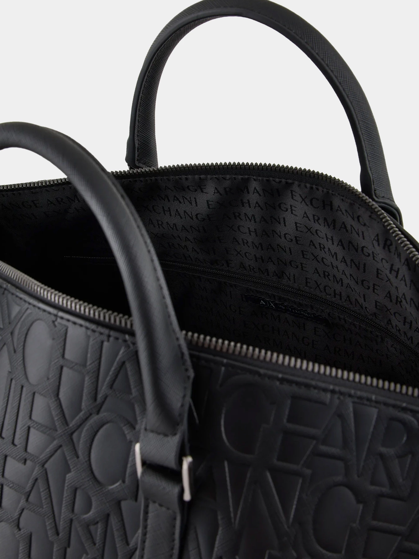 Сумки Armani Exchange модель 952658-CC838-00020 Фото