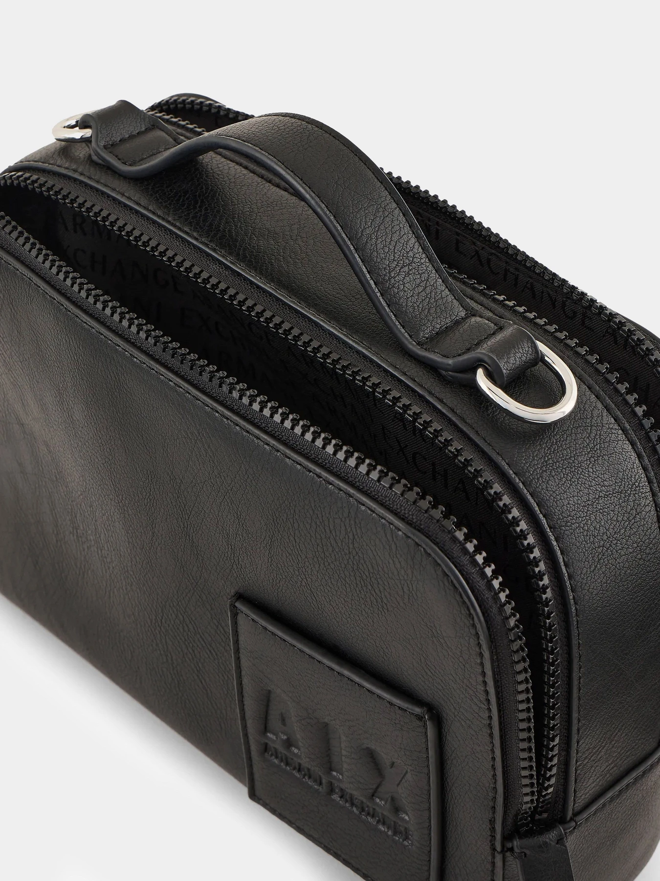Сумки Armani Exchange модель 952671-4F869-00020 Фото