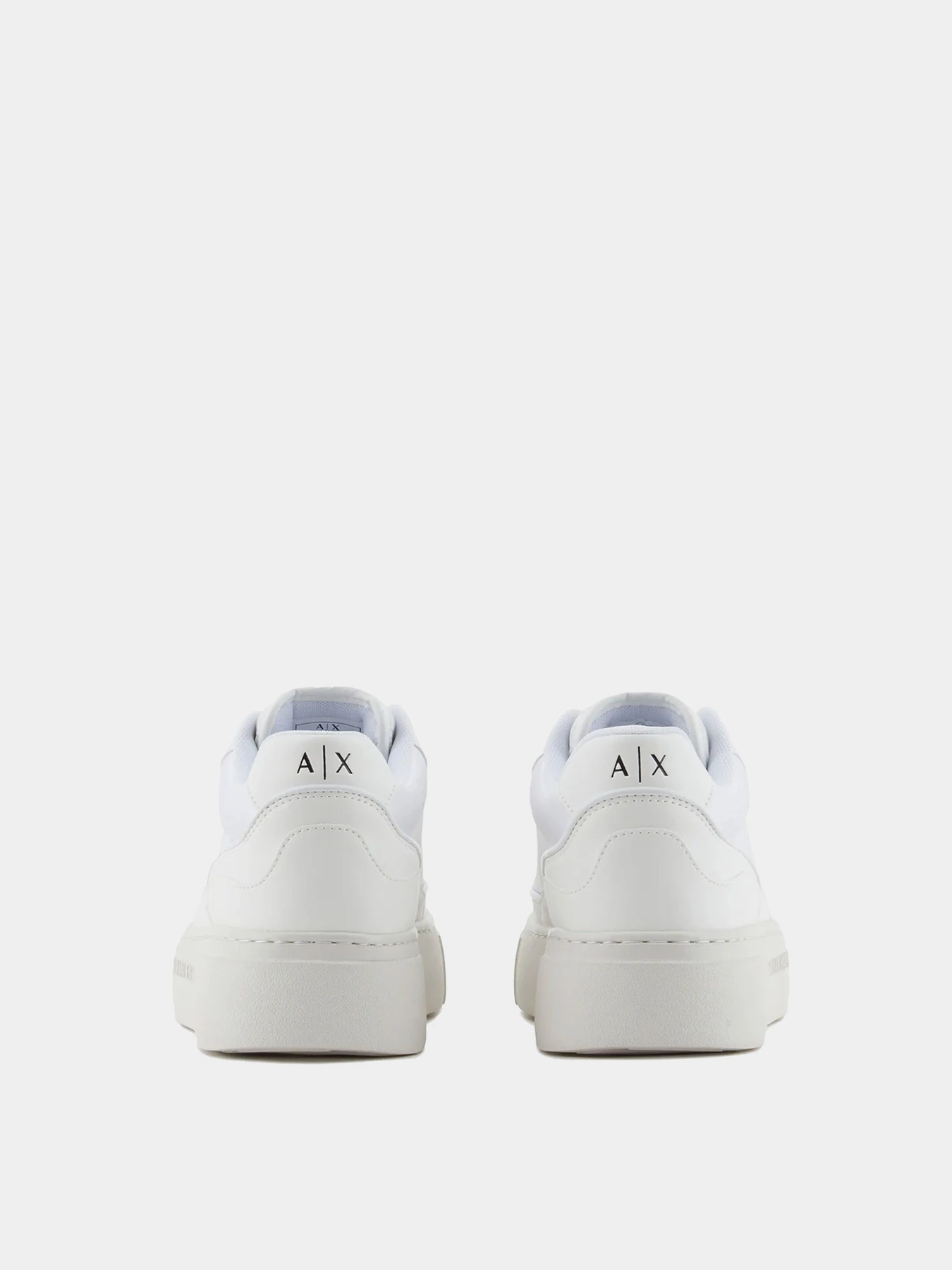 Кроссовки Armani Exchange модель XDX161-XV889-U273 Кроссовки Armani Exchange модель XDX161-XV889-U273 Фото