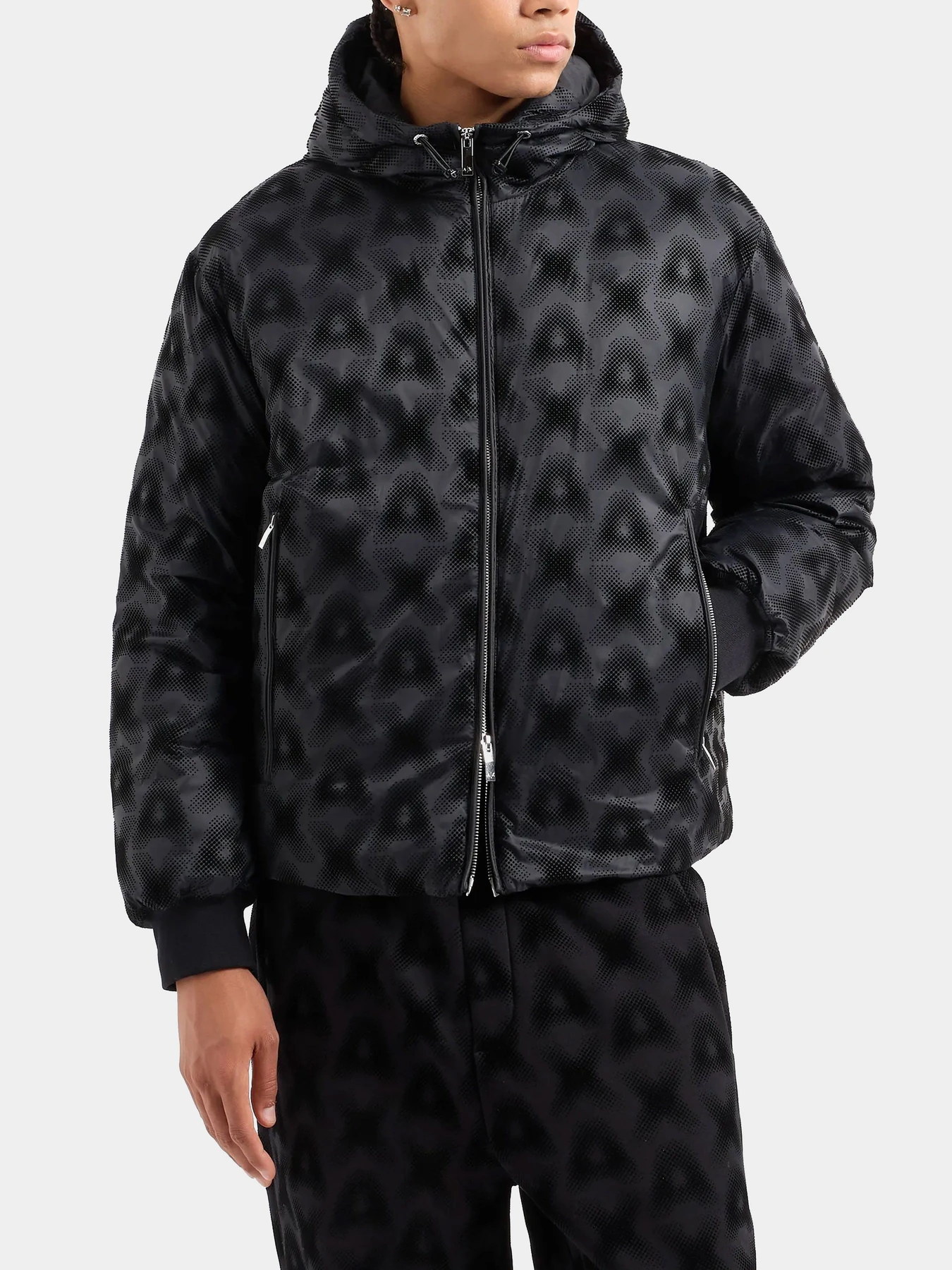 Куртки и дубленки Armani Exchange модель XM000012-AF10193-FC009 Куртки и дубленки Armani Exchange модель XM000012-AF10193-FC009 Фото
