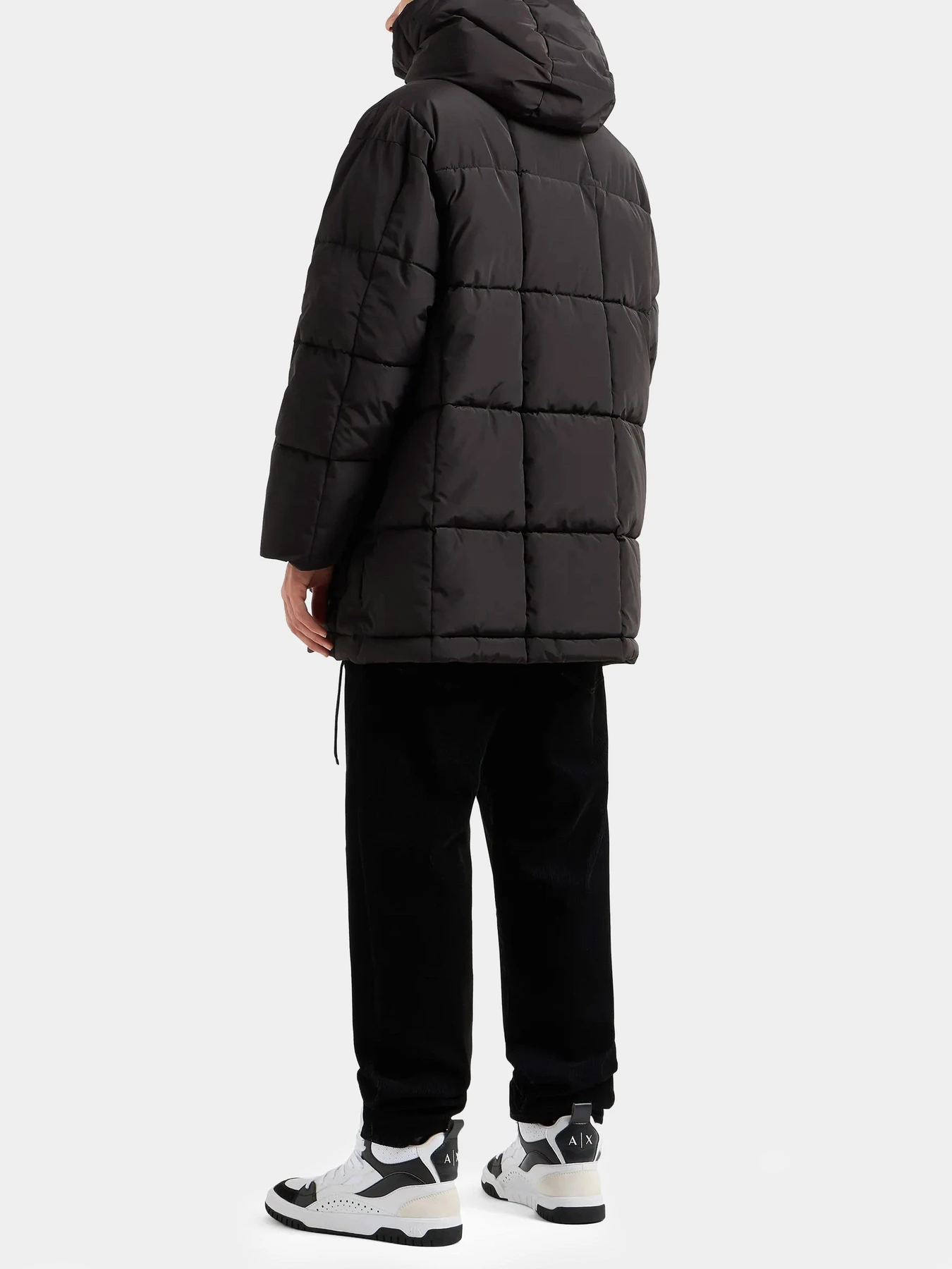 Куртки и дубленки Armani Exchange модель XM000021-AF10247-UC001 Фото