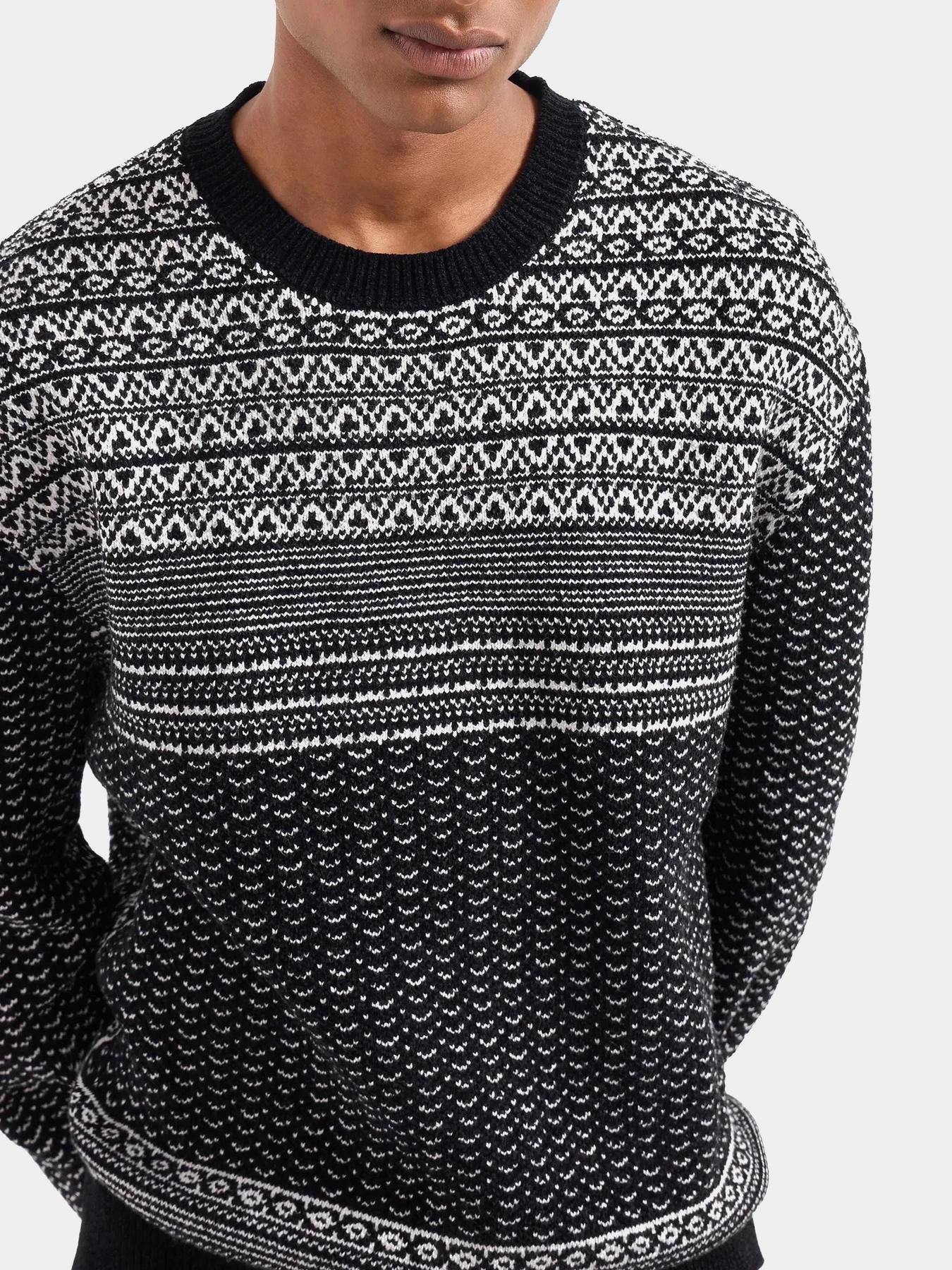 Худи и свитшоты Armani Exchange модель XM000028-AF10351-FC030 Худи и свитшоты Armani Exchange модель XM000028-AF10351-FC030 Фото