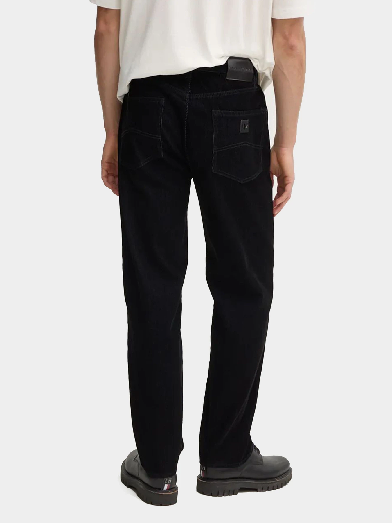 Джинсы Armani Exchange модель XM000075-AF10391-FC029 Джинсы Armani Exchange модель XM000075-AF10391-FC029 Фото