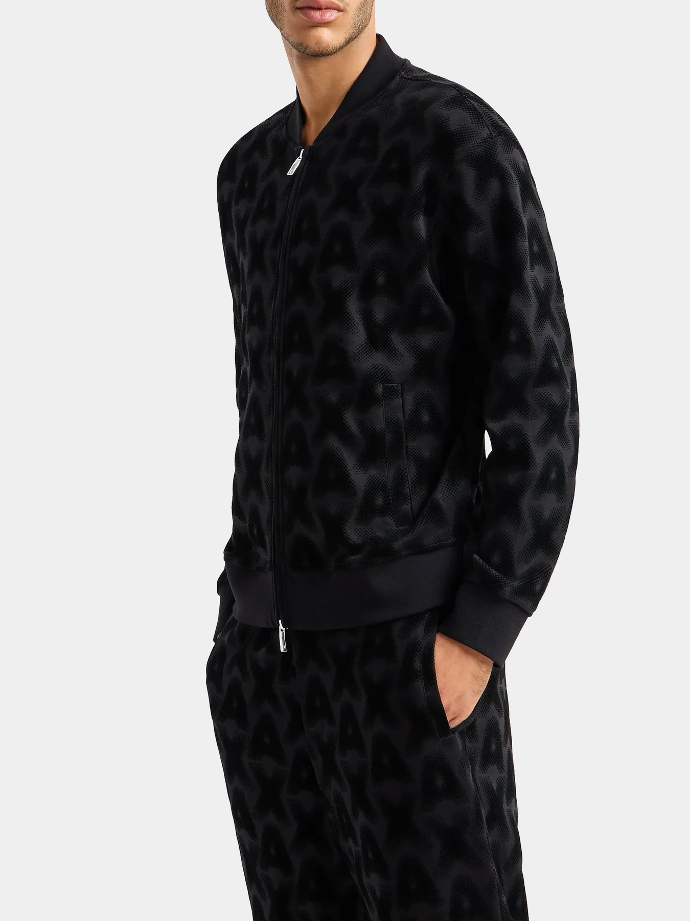 Худи и свитшоты Armani Exchange модель XM000077-AF10365-FC009 Худи и свитшоты Armani Exchange модель XM000077-AF10365-FC009 Фото