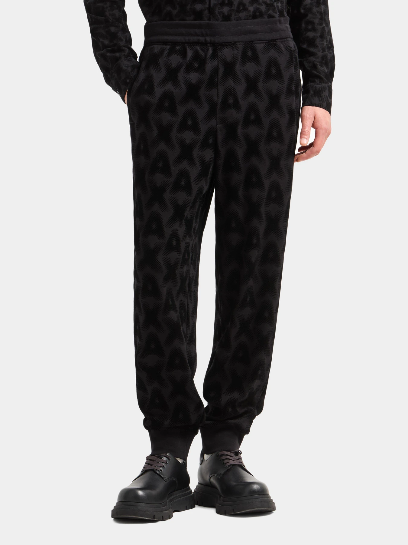 Брюки Armani Exchange модель XM000078-AF10365-FC009 Брюки Armani Exchange модель XM000078-AF10365-FC009 Фото