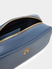 Сумки Tommy Hilfiger модель AW0AW16468-C0Z Фото