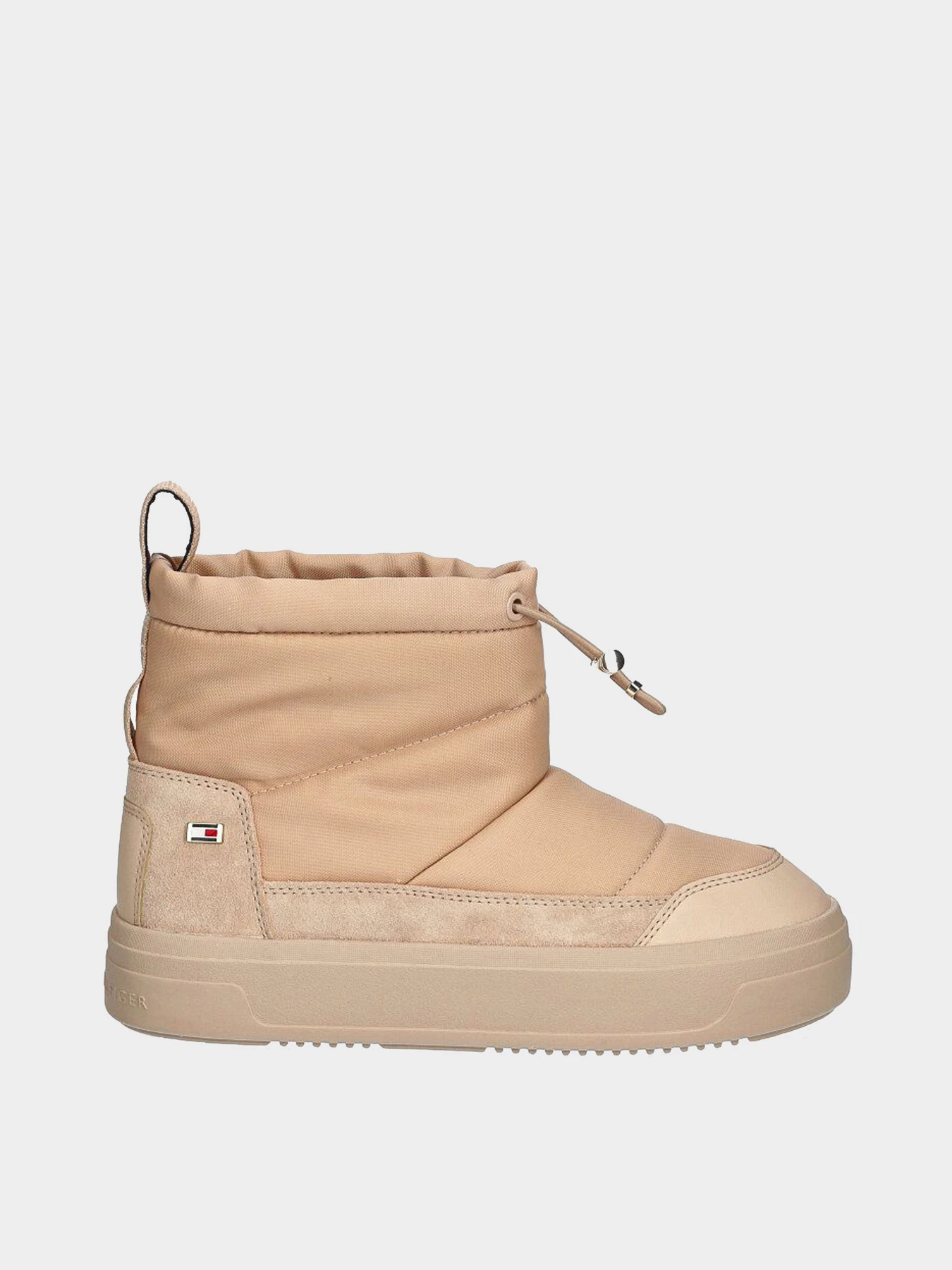 Ботинки и сапоги Tommy Hilfiger модель FW0FW08334-TRY Ботинки и сапоги Tommy Hilfiger модель FW0FW08334-TRY Фото