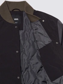 Куртки и дубленки Vans модель VN000JY1KOU1 Фото