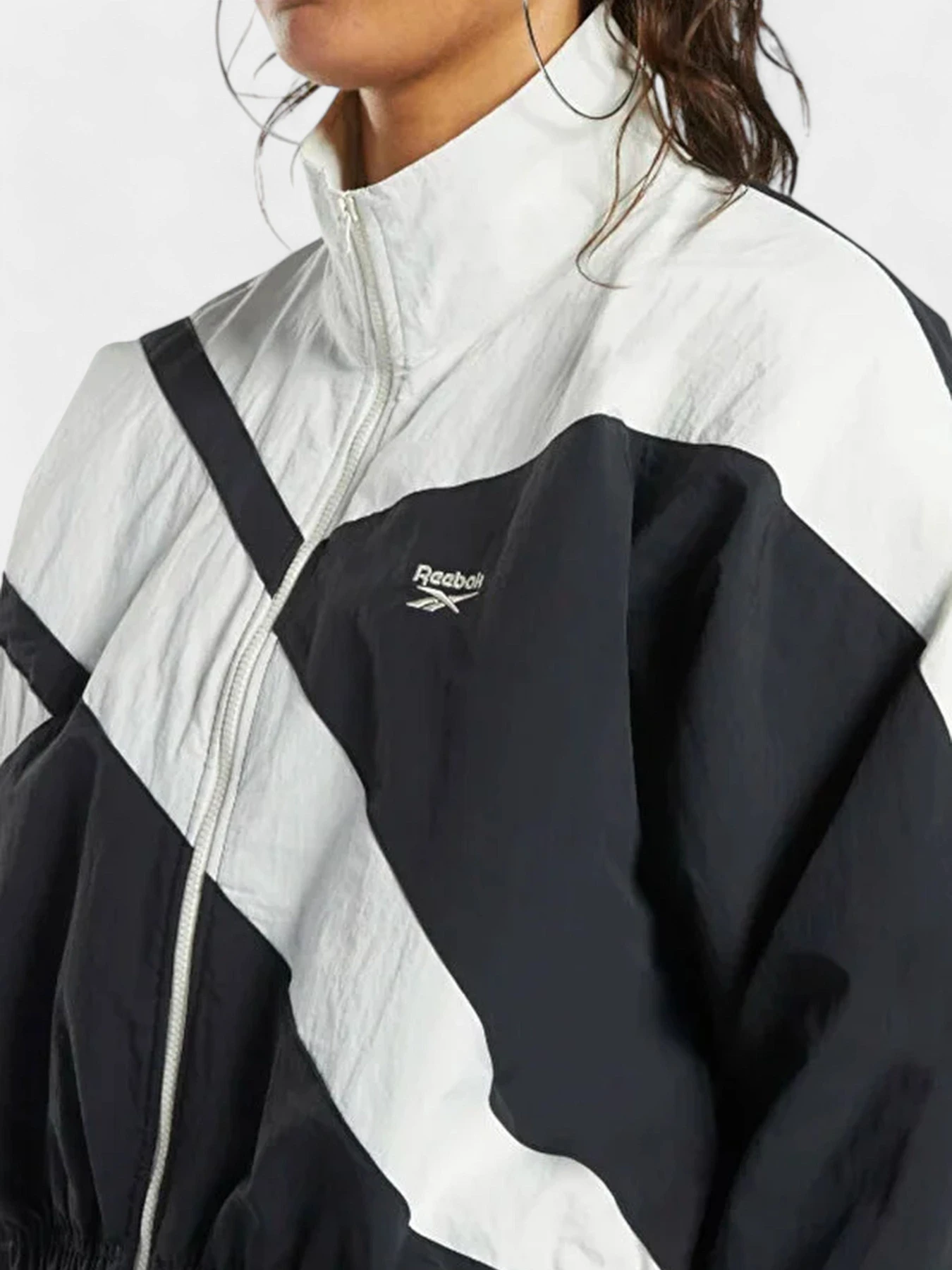 Куртки и дубленки Reebok модель HH9752 Фото