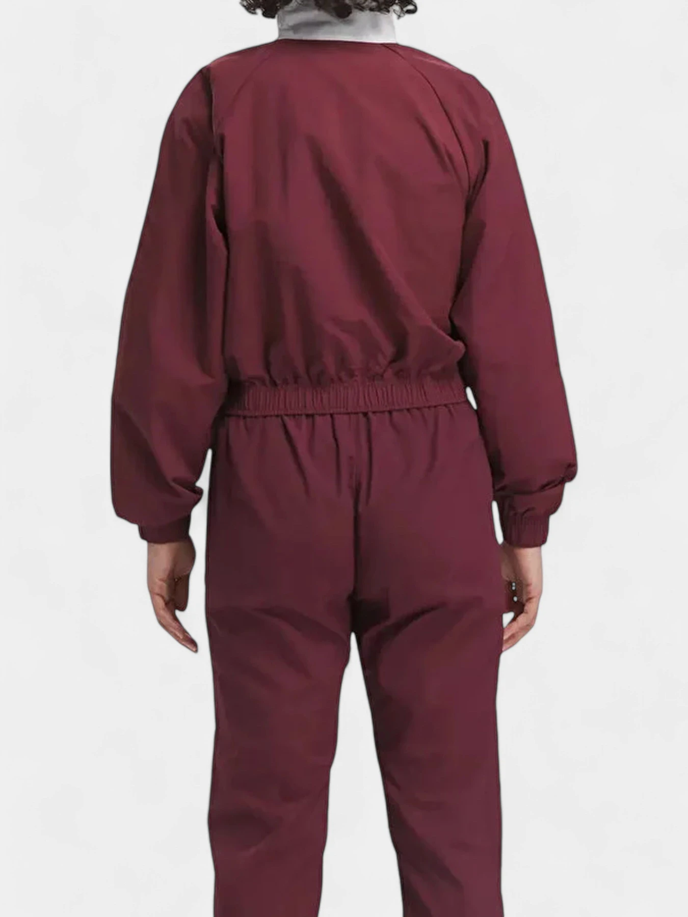 Куртки и дубленки Reebok модель IL4625 Фото