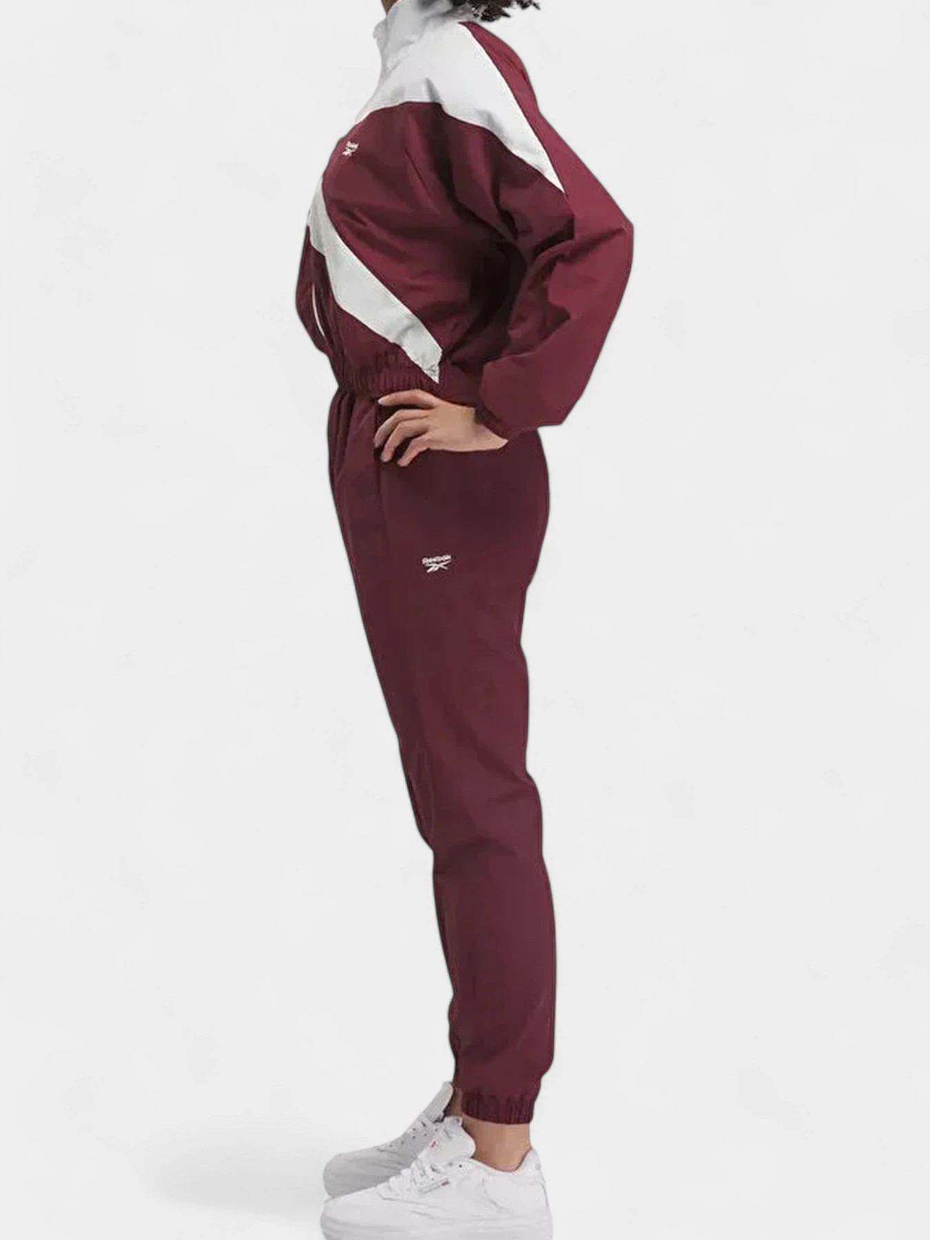 Куртки и дубленки Reebok модель IL4625 Фото