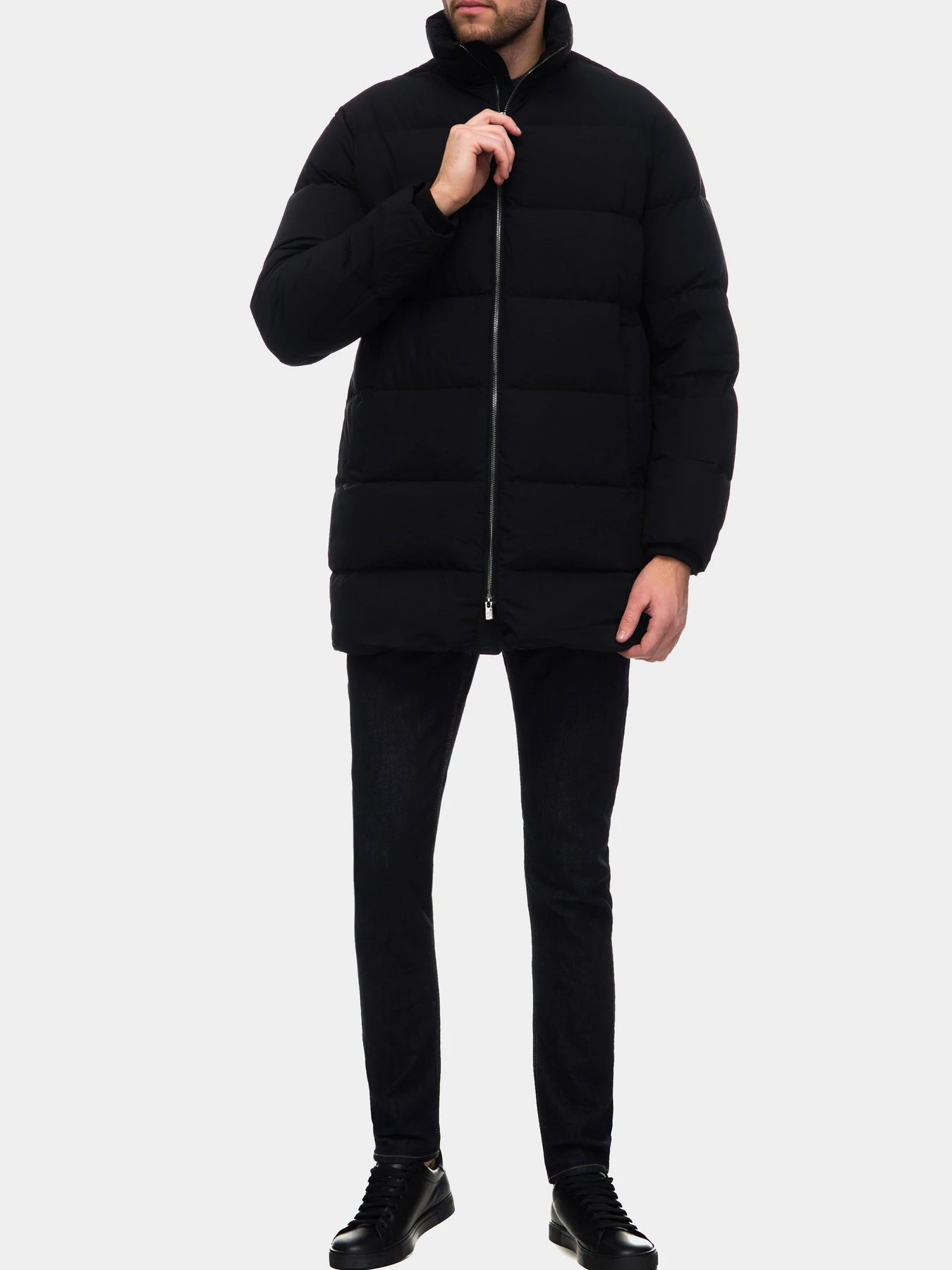 Куртки и дубленки Emporio Armani модель 8N1LA5-1NLRZ-0999 Куртки и дубленки Emporio Armani модель 8N1LA5-1NLRZ-0999 Фото